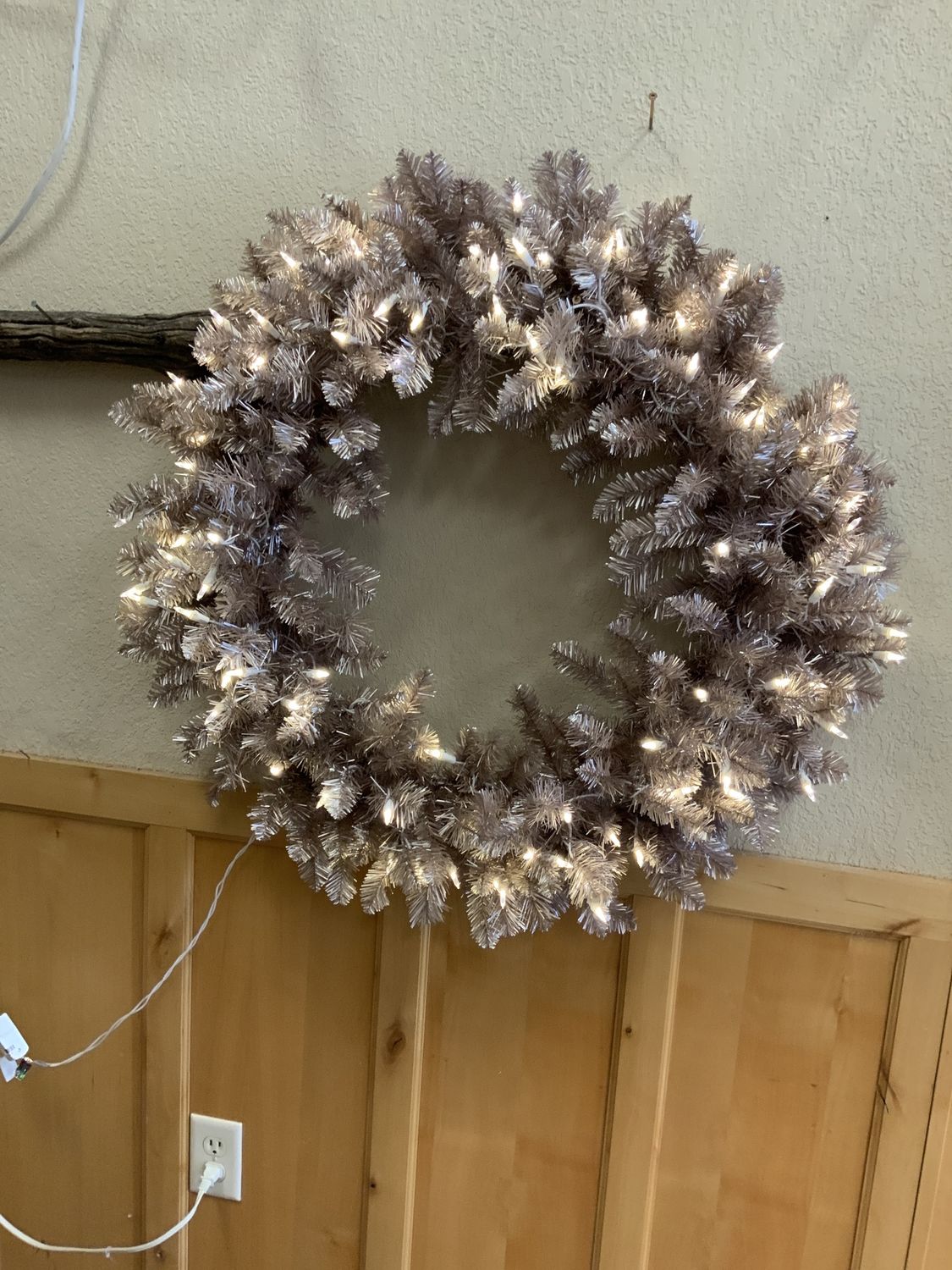 Wreath, Blush Pine 36" shimmer