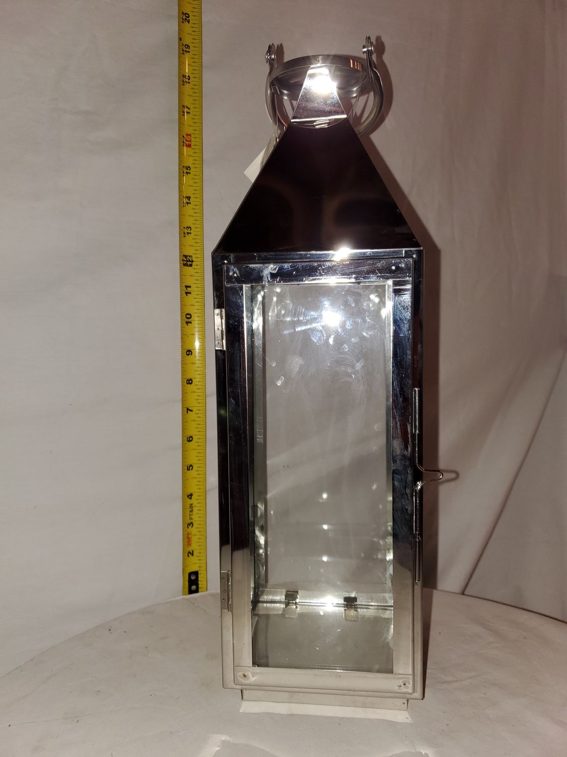 LANTERNS, 3 SIZES 3 SIZES