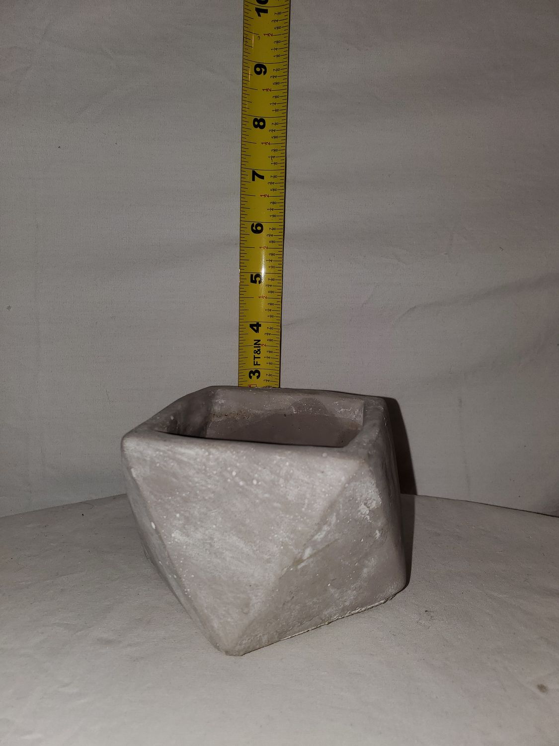 Planter, Geometric Stone gray