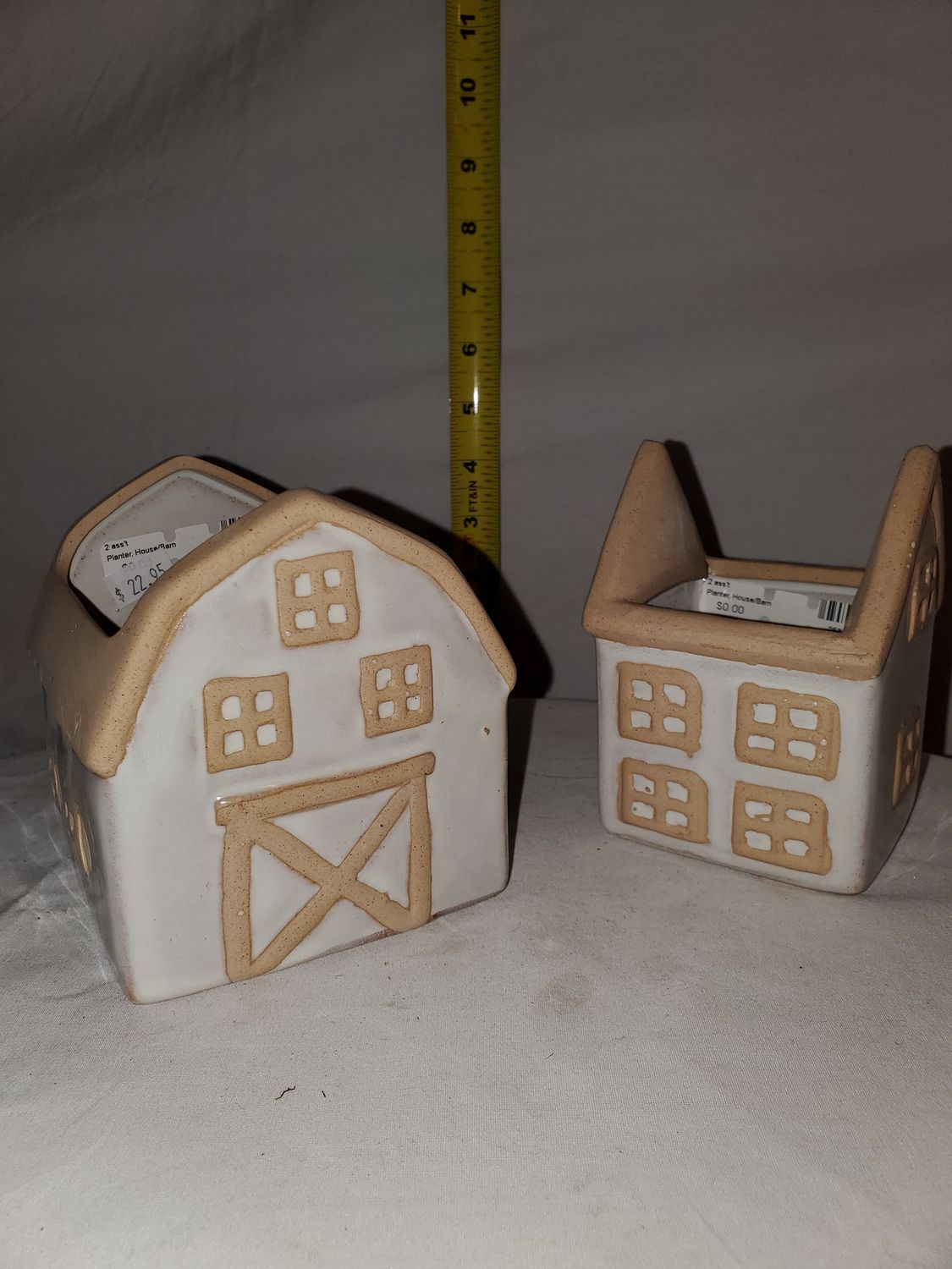 Planter, House/Barn 2 ass't