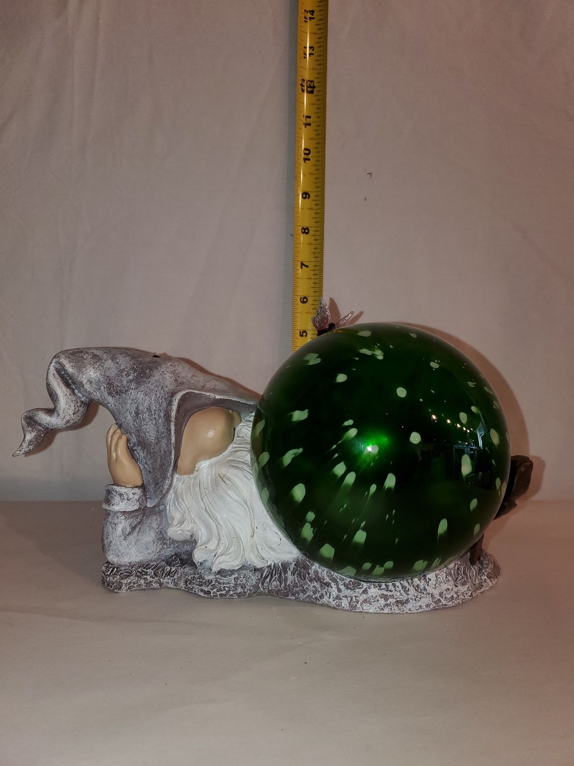 Solar Gnome w/Green Ball 5.5" reclng