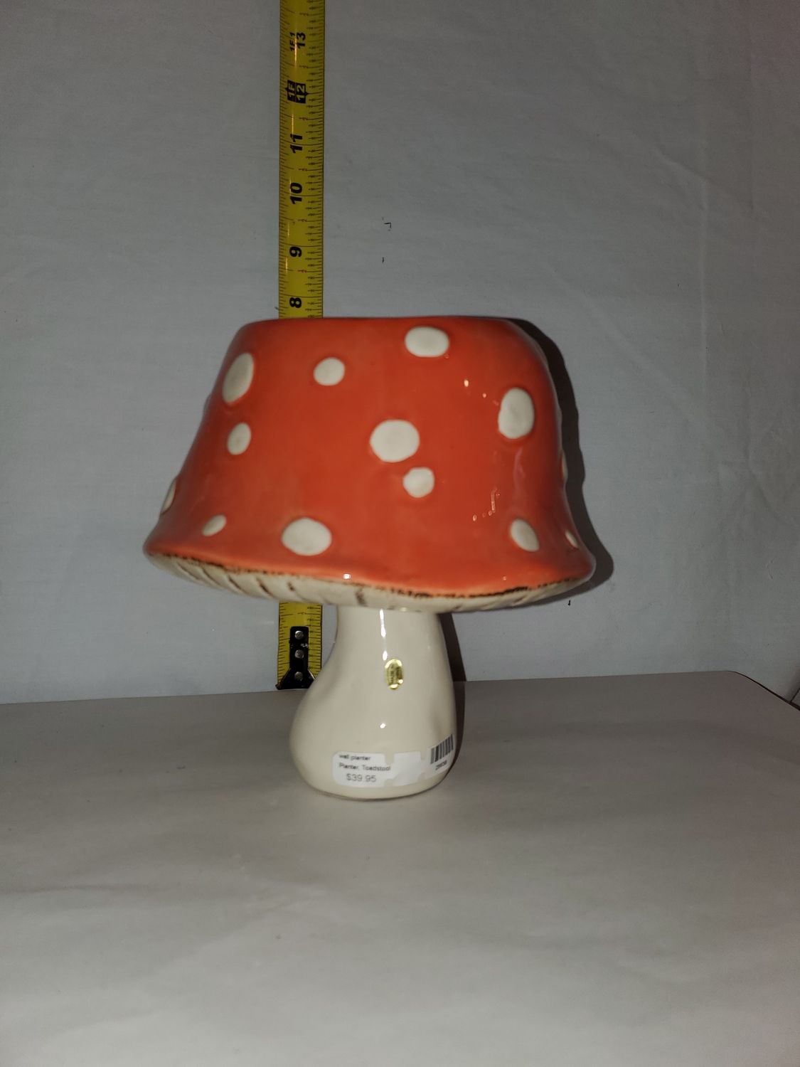 Planter, Toadstool wall planter