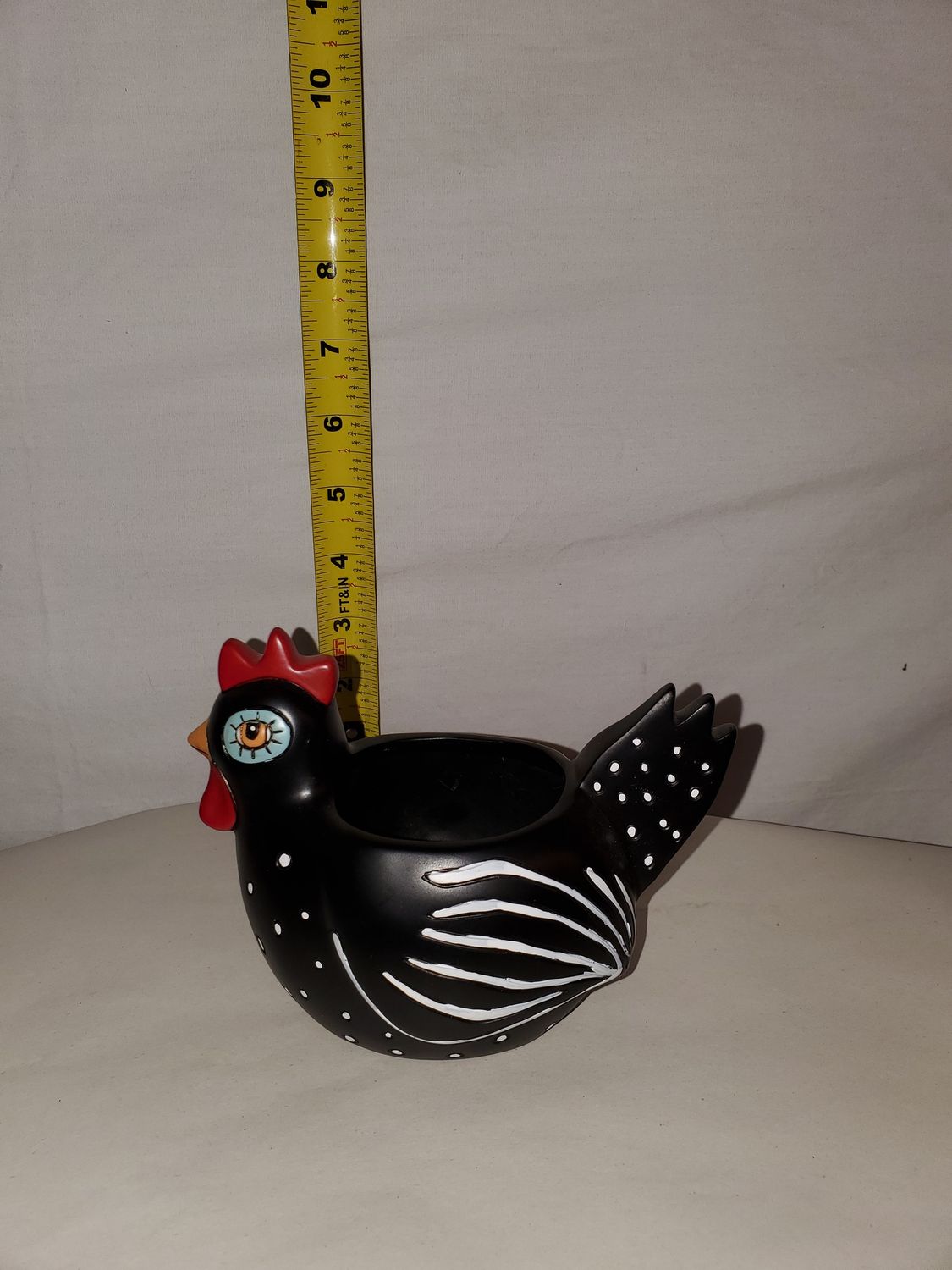 Planter, Black Chicken w/drain