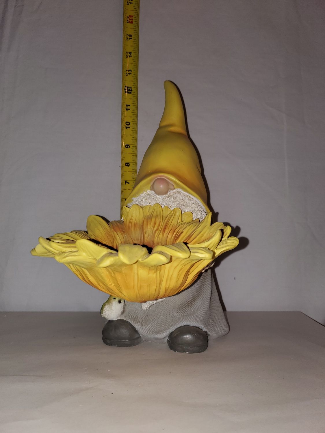 Gnome, Sunflower Feeder 12" resin