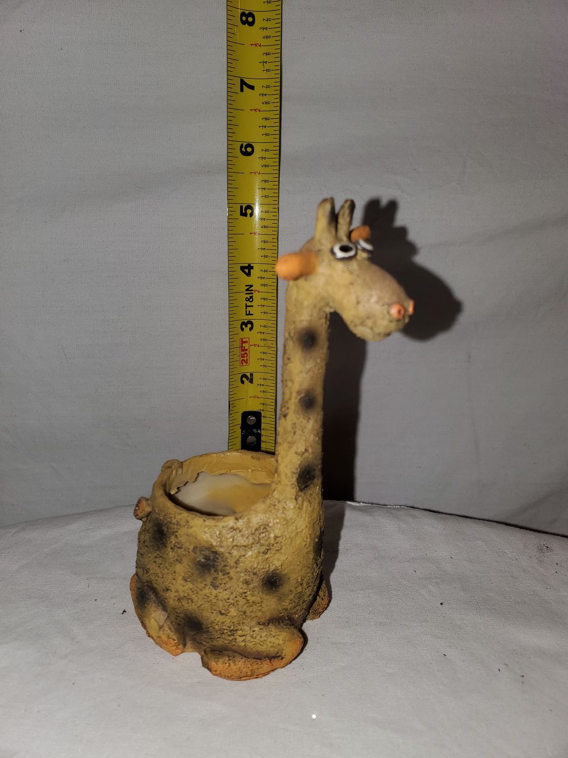 Planter, Baby Giraffe