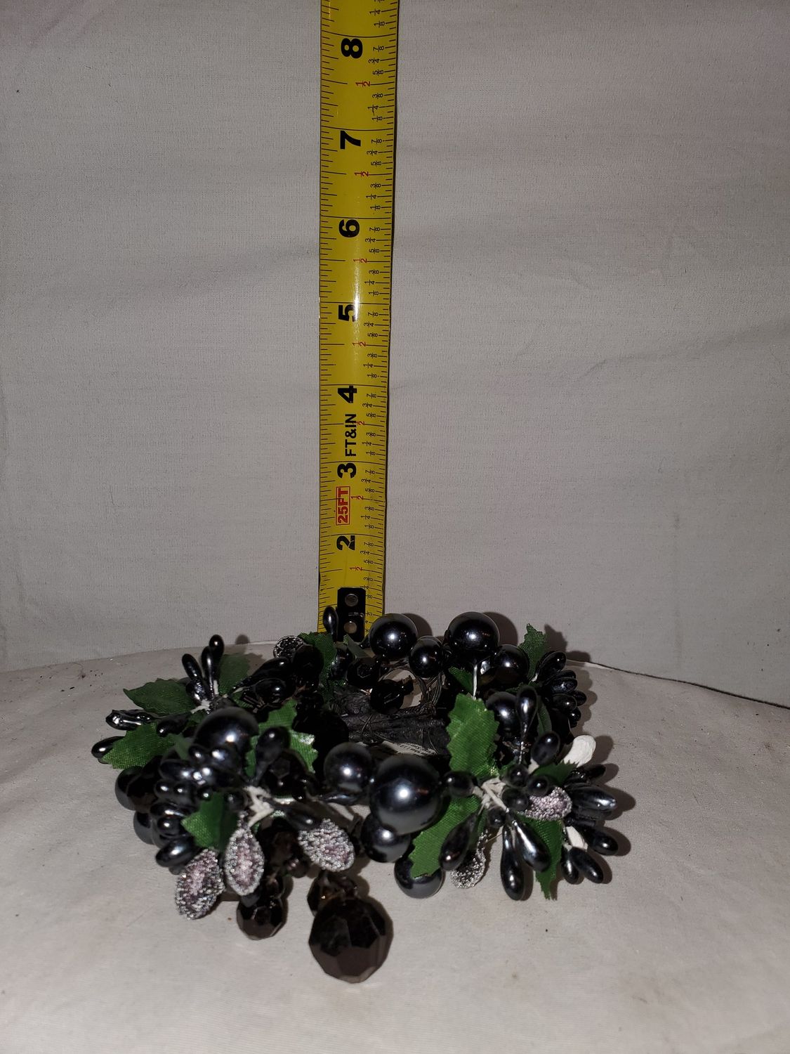 Candle Ring, Pearl Berry 2.5" black