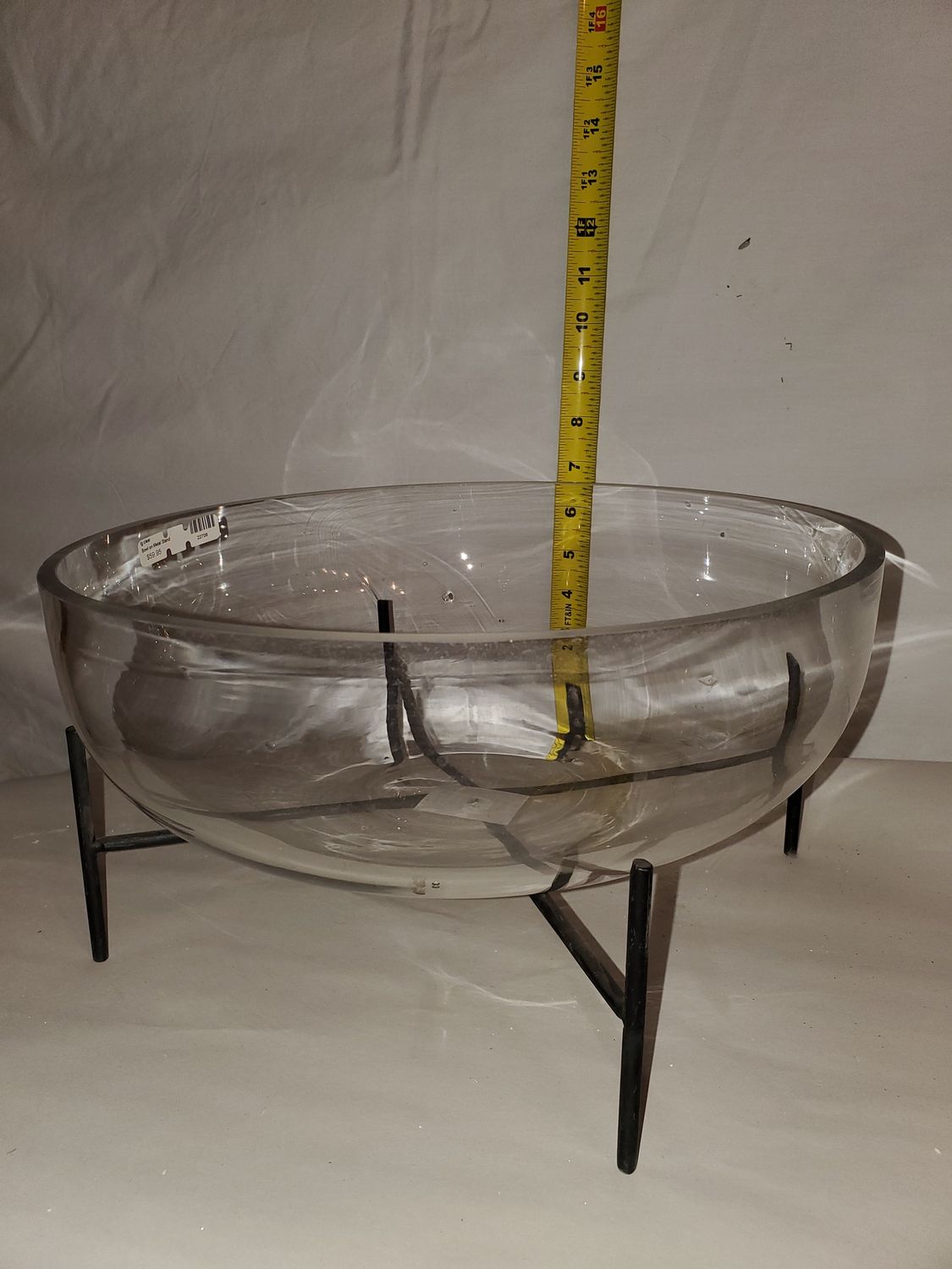 Bowl on Metal Stand lg clear