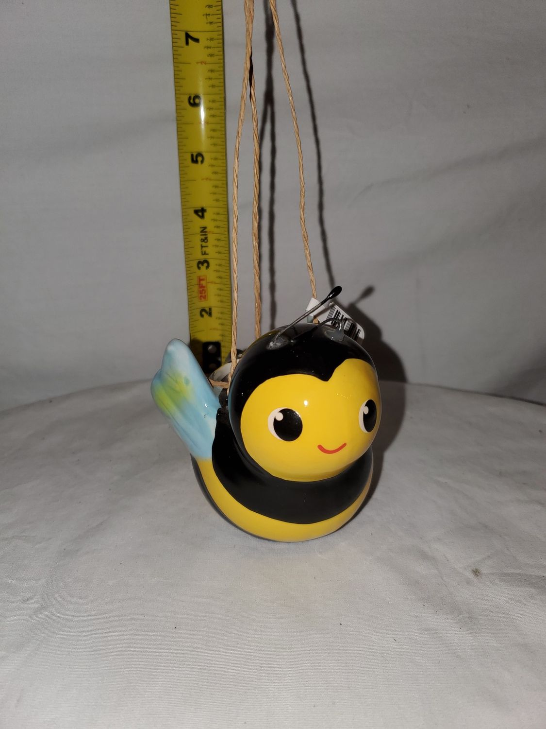 Planter, Mini Bee &amp; Ladybug hanging