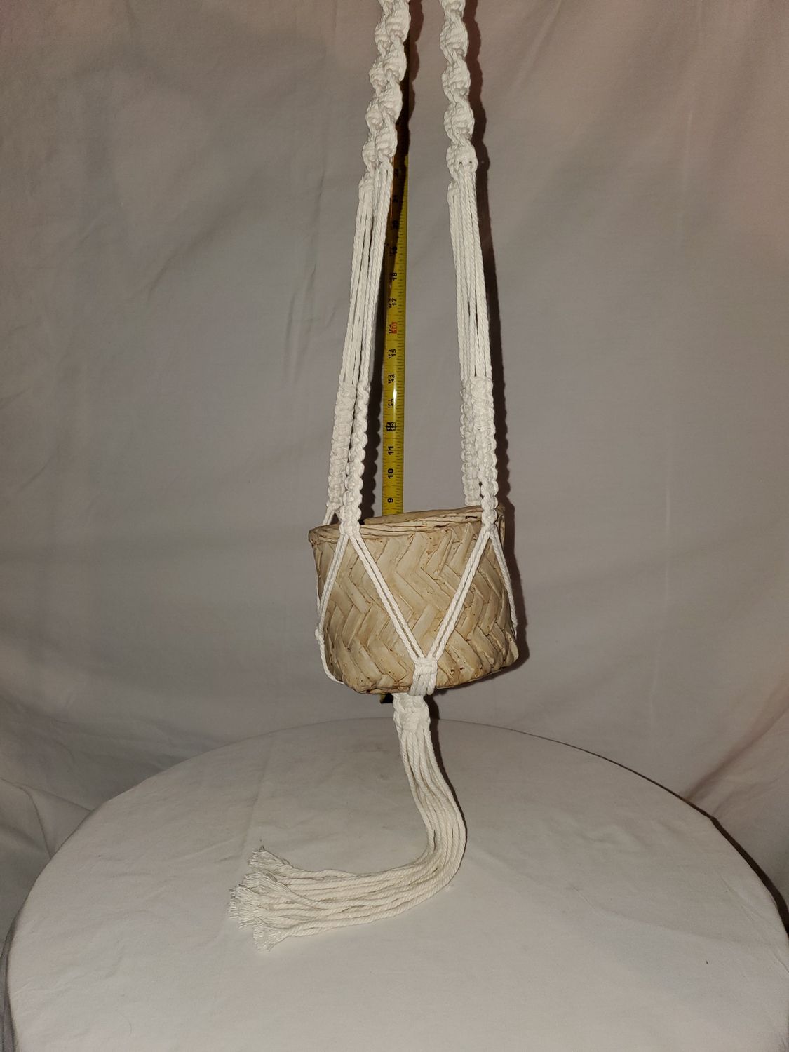 Planter, Hanging/Macrame 4" basketwev