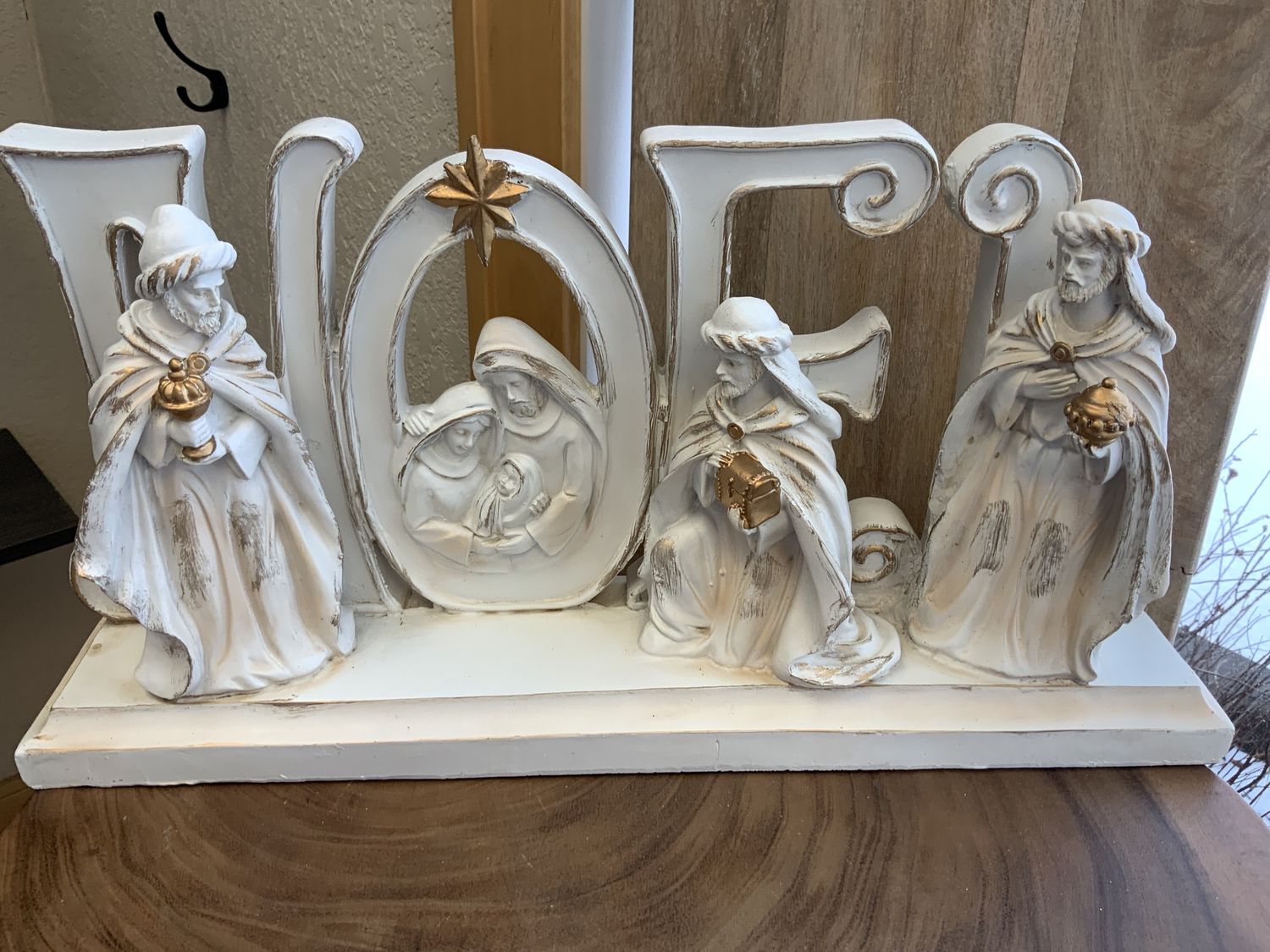 Shelf, Noel Nativity