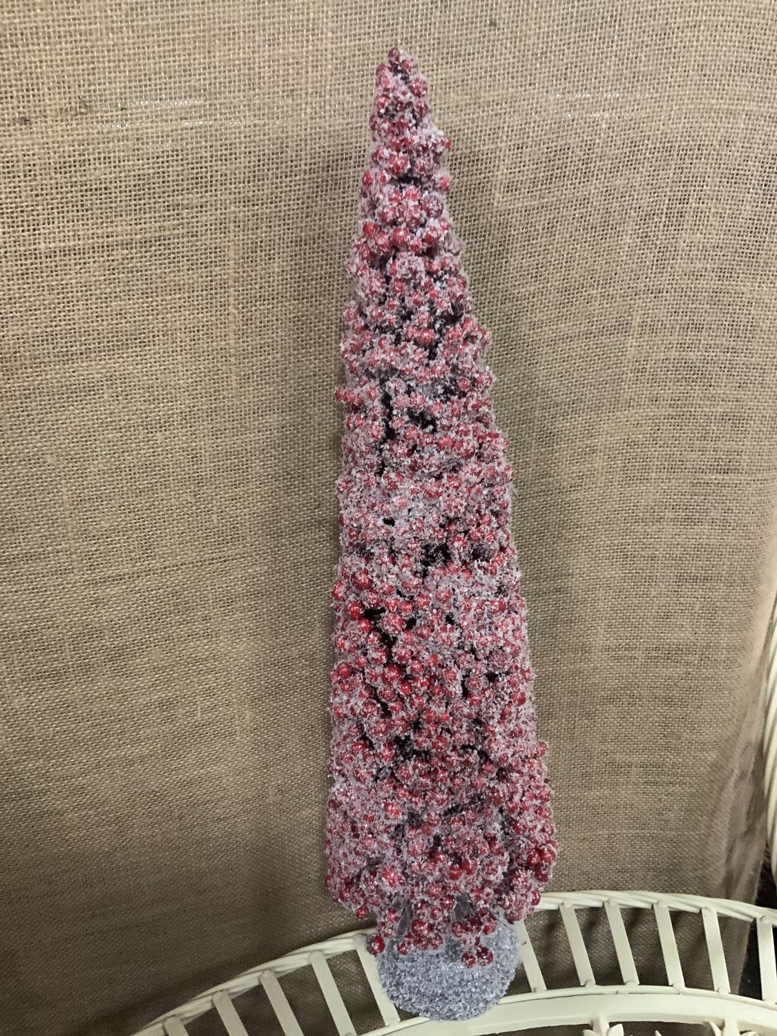 Treem, Snowy Winterberry 22"