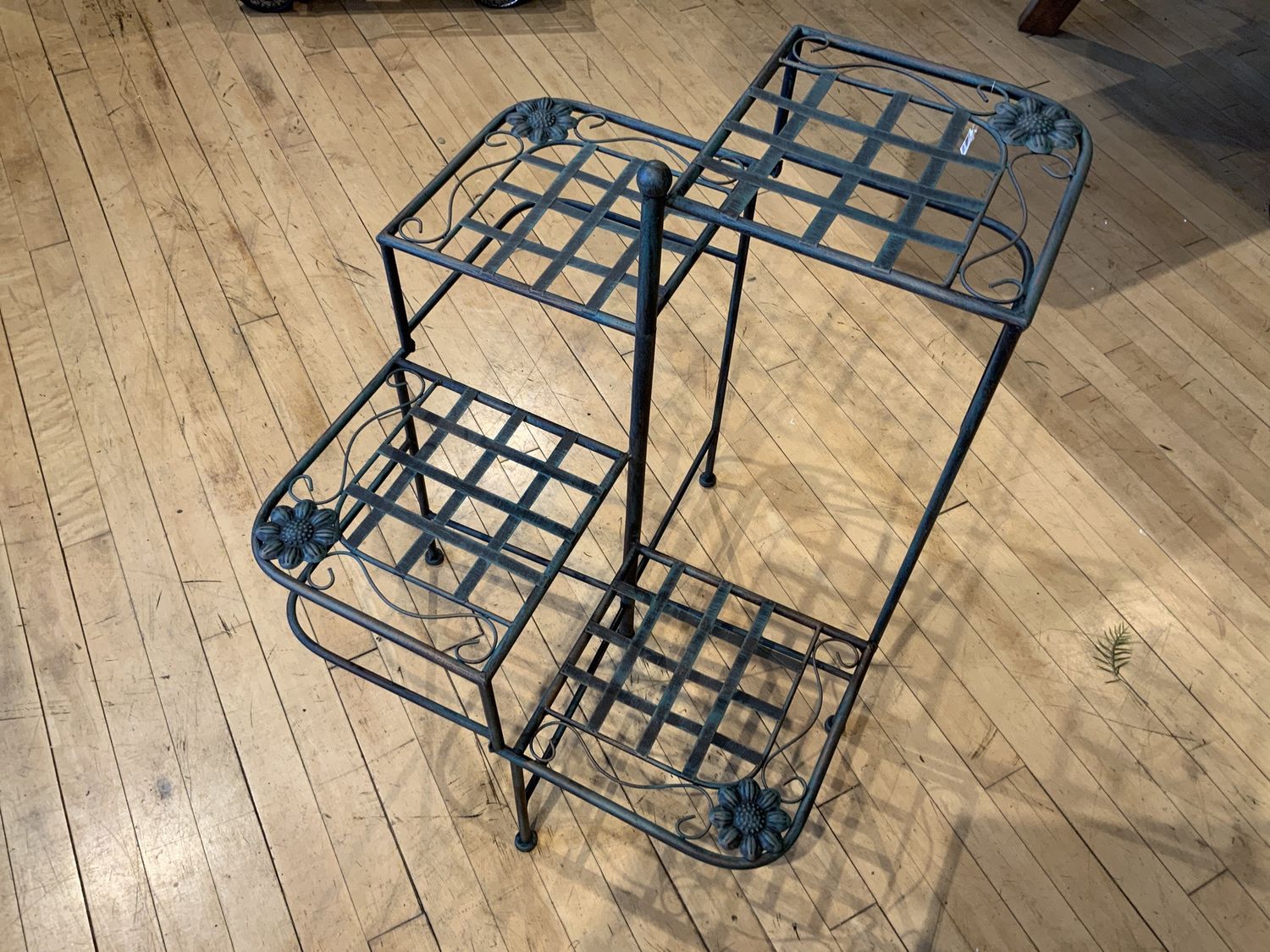 Plant Stand, 3 Tiered Metal