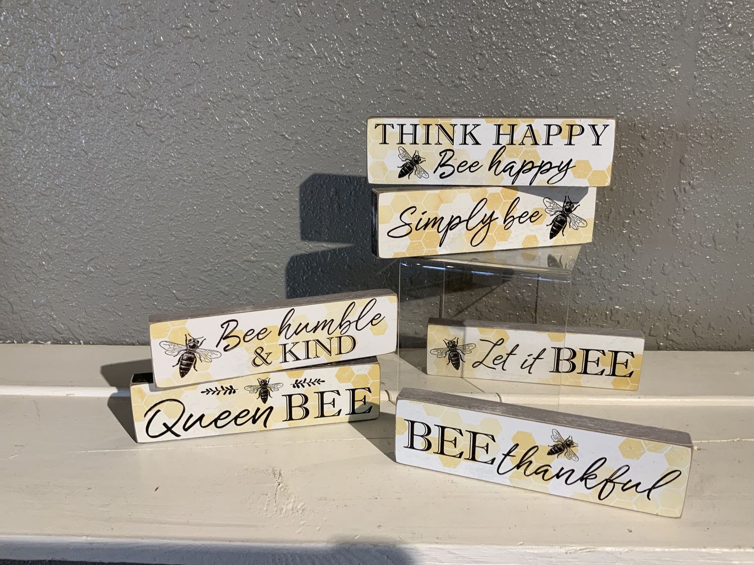 Block Sign, Wood "Bee"