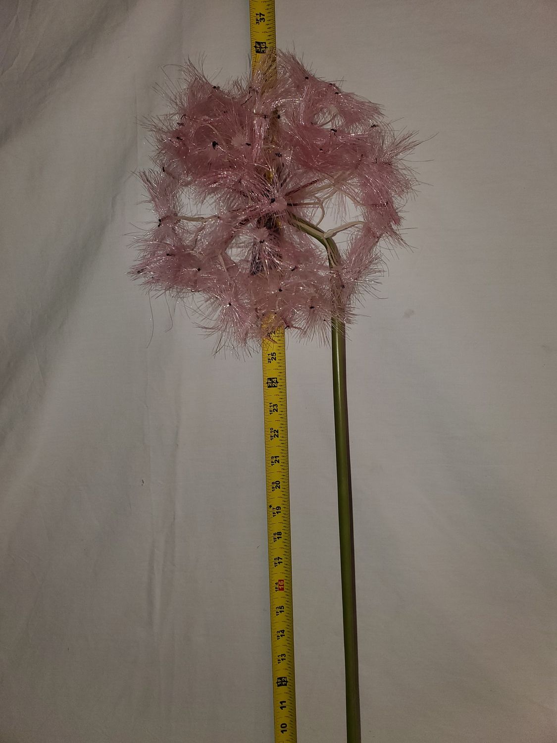 Pick, Dandelion Pink, 33"