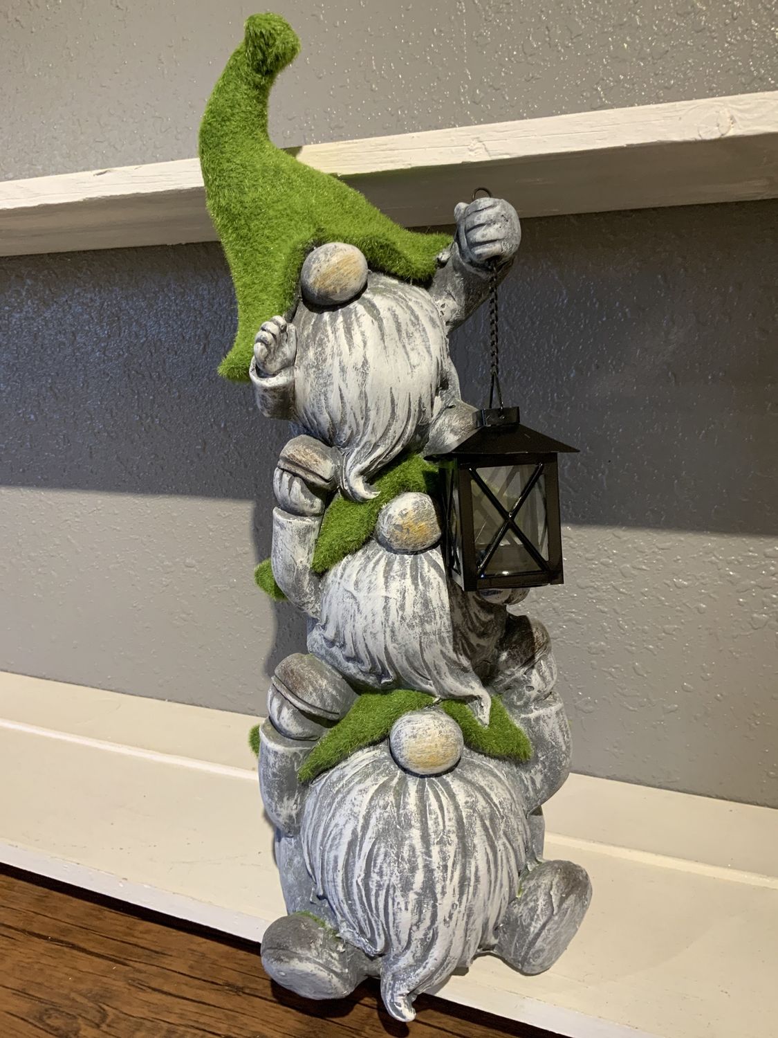Gnome, 3 Stacked Mossy Hats w/Lantern
