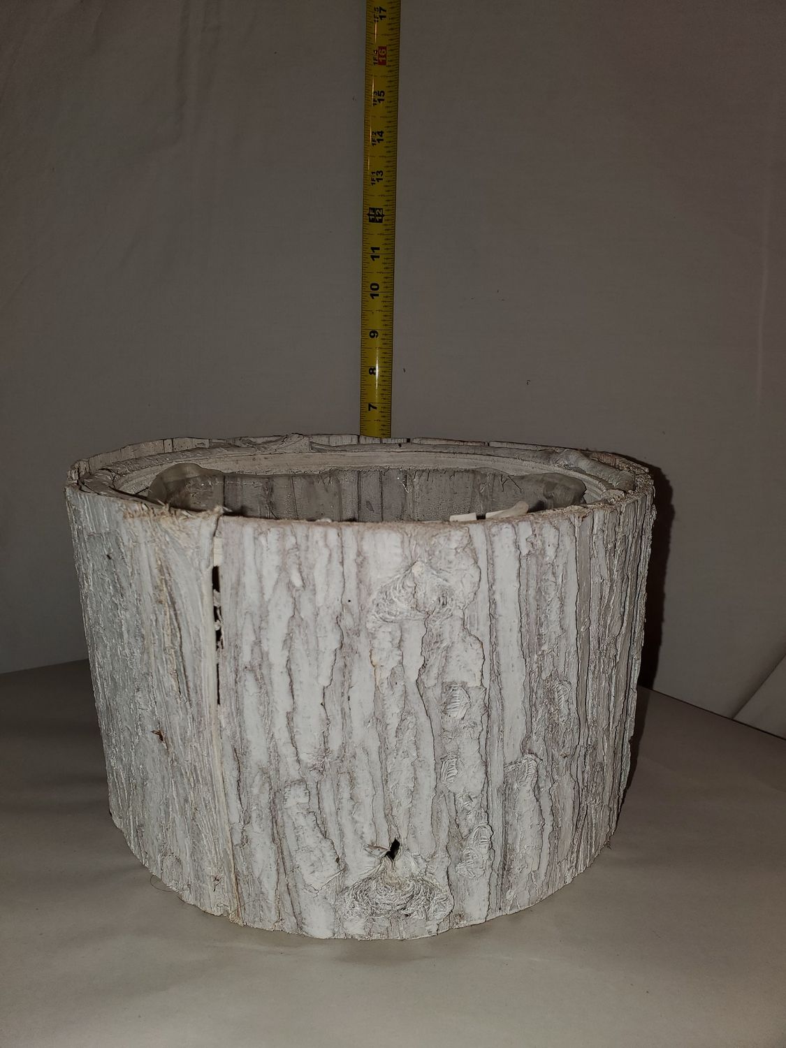 Planter, Round White Bark lg