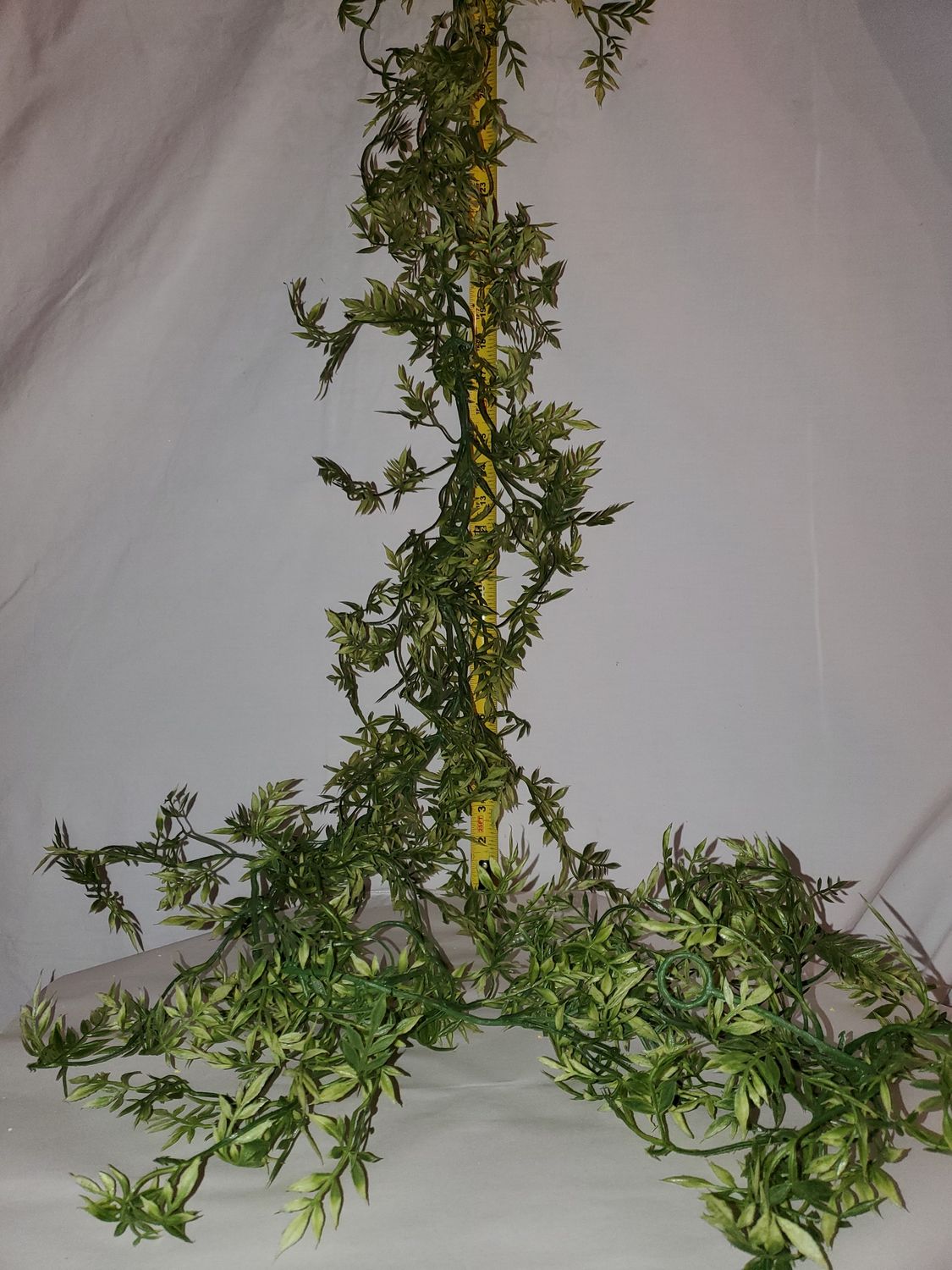 Garland, Wisteria Mini Green 6'