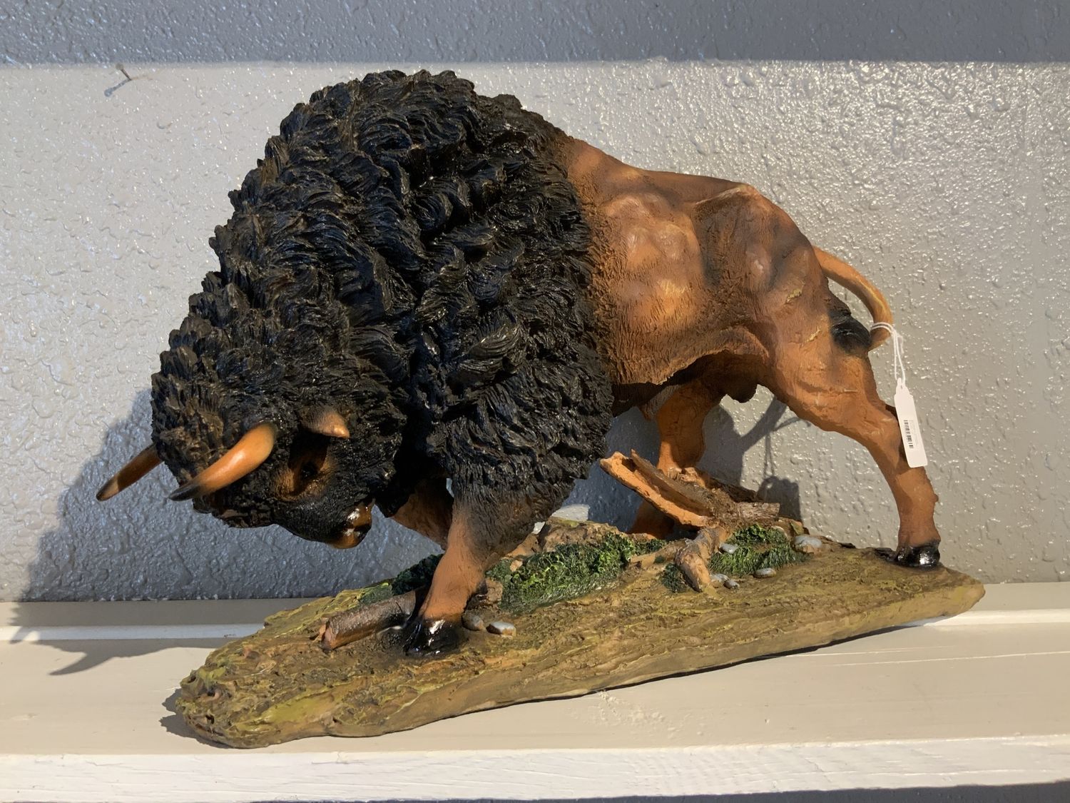 Buffalo, Head Down 19" resin