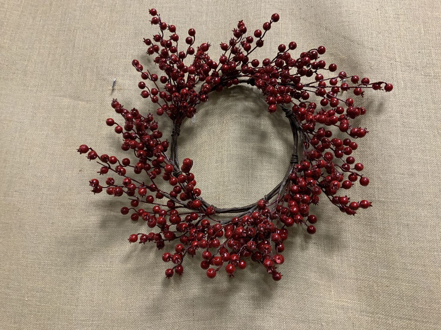 Wreath, Red Berry 22&quot; WP