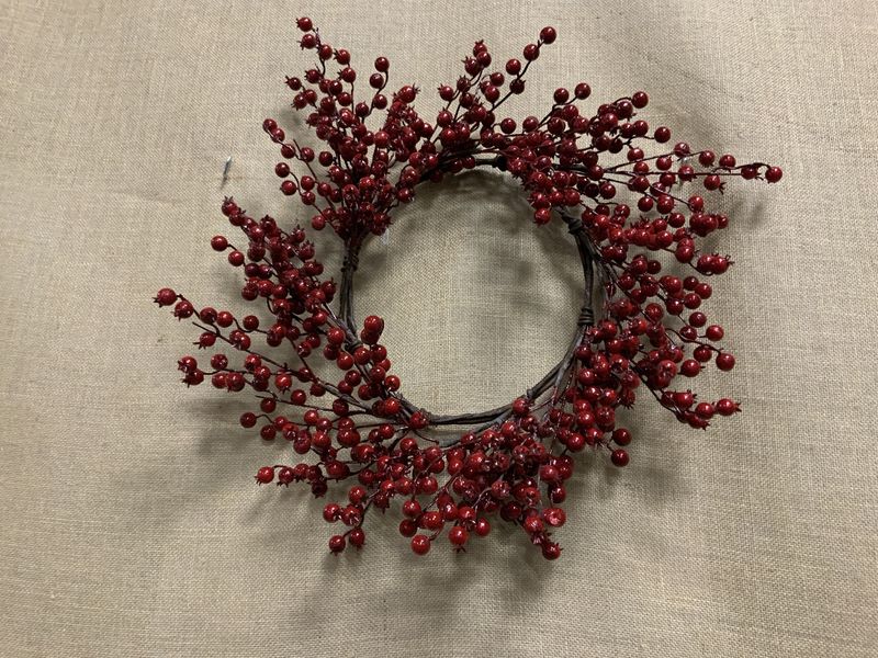 Wreath, Red Berry 22&quot; WP
