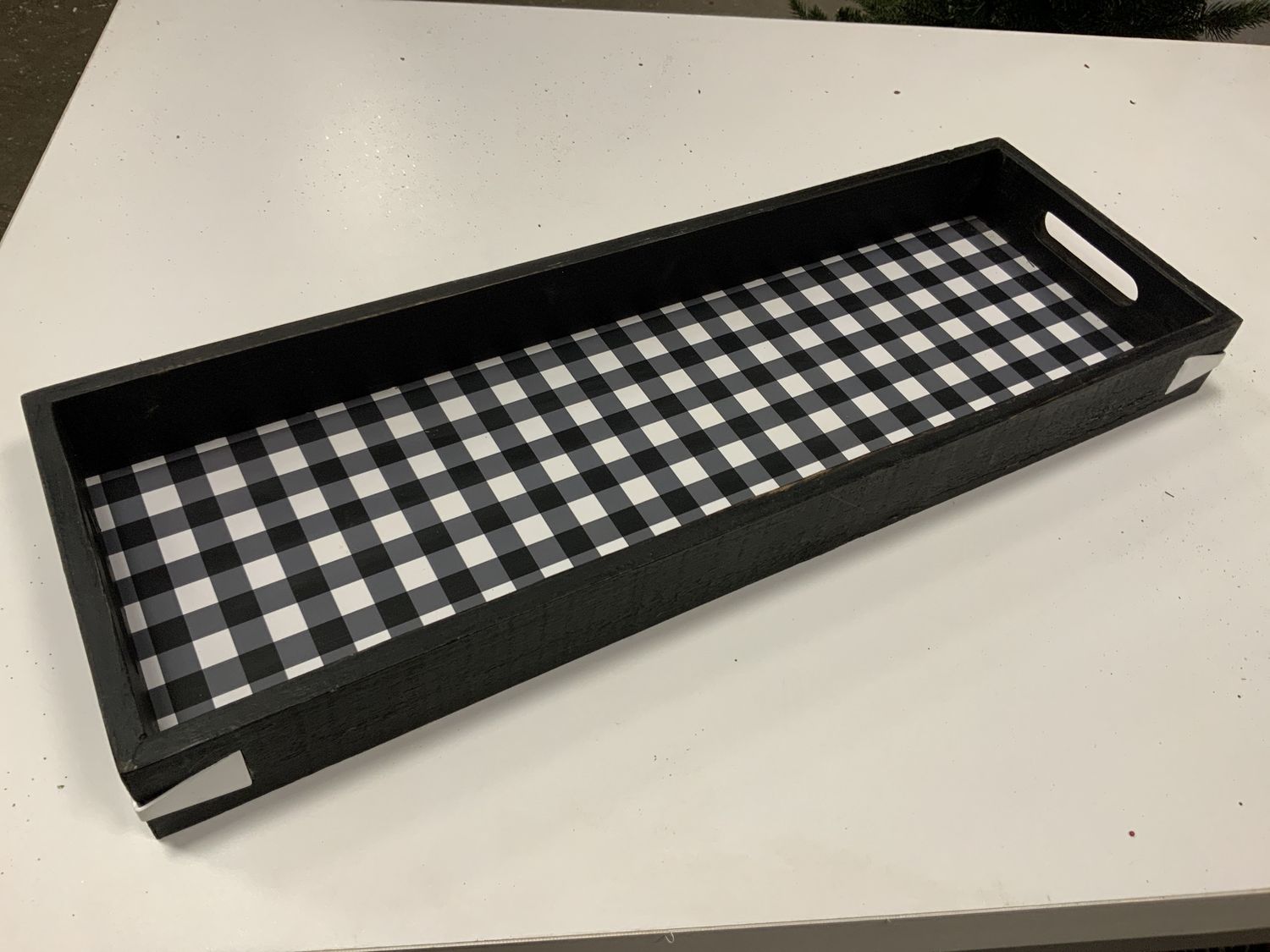 Serving Tray, Bl/Wh Checkered wood