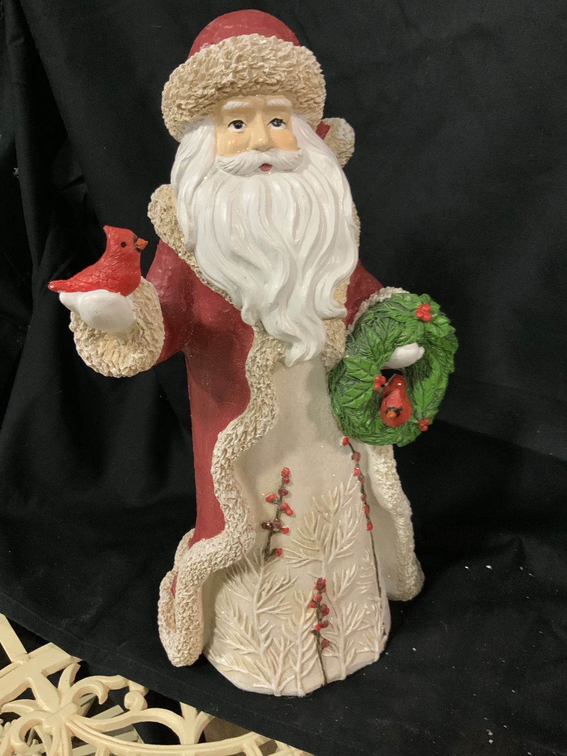 Santa, Wreath/2 Cardinals 14.5"