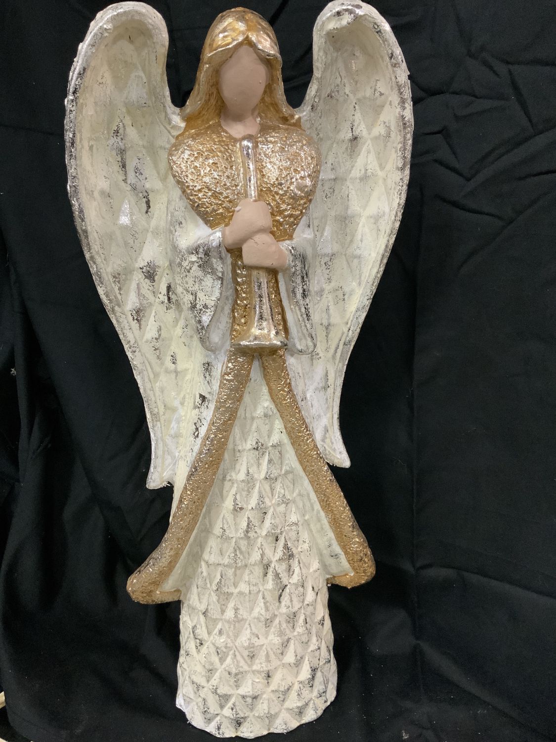 Angel, Tabletop 23.5'' Gold