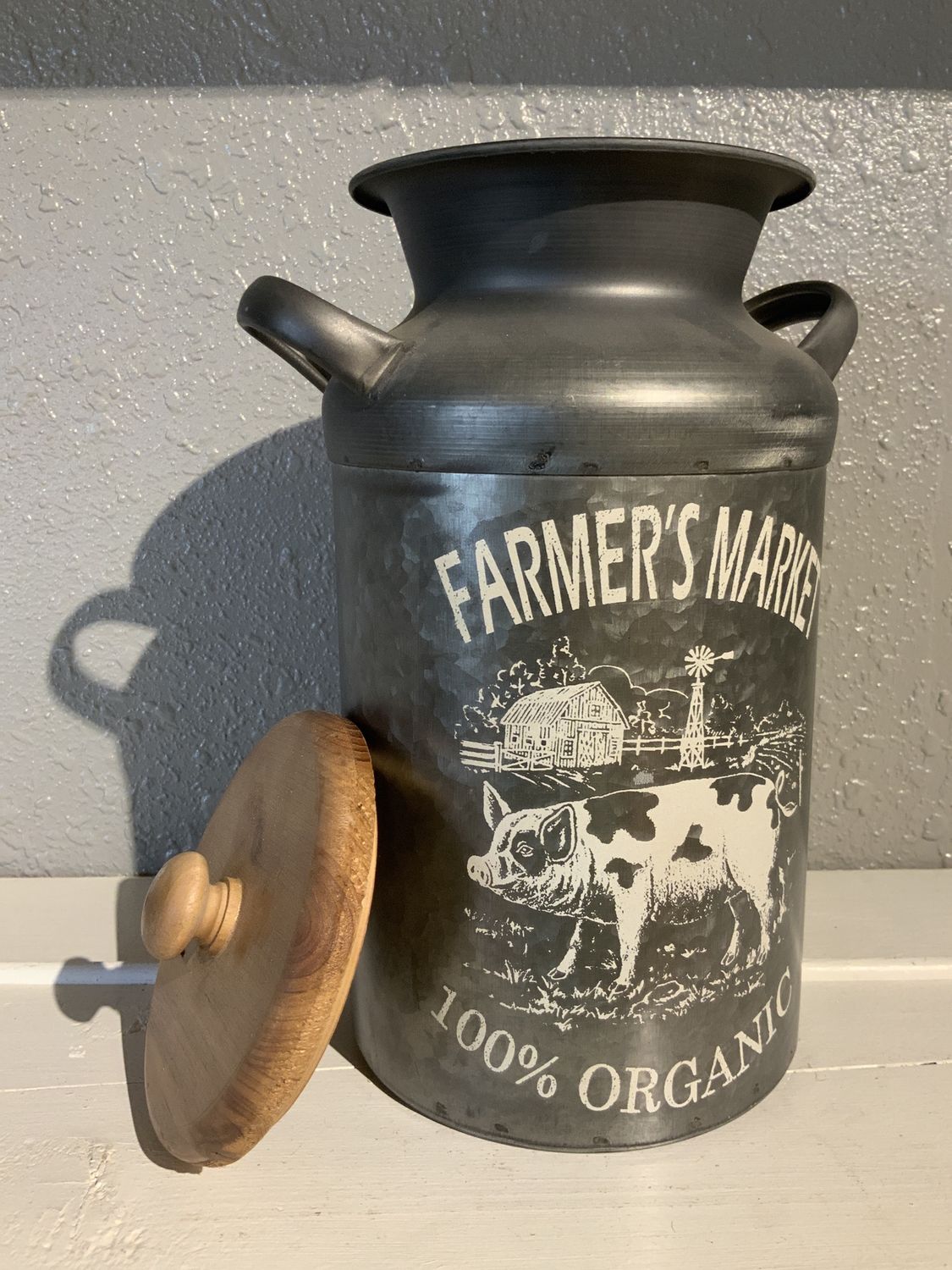 Milk Can, "Organic Dairy" w/ lid