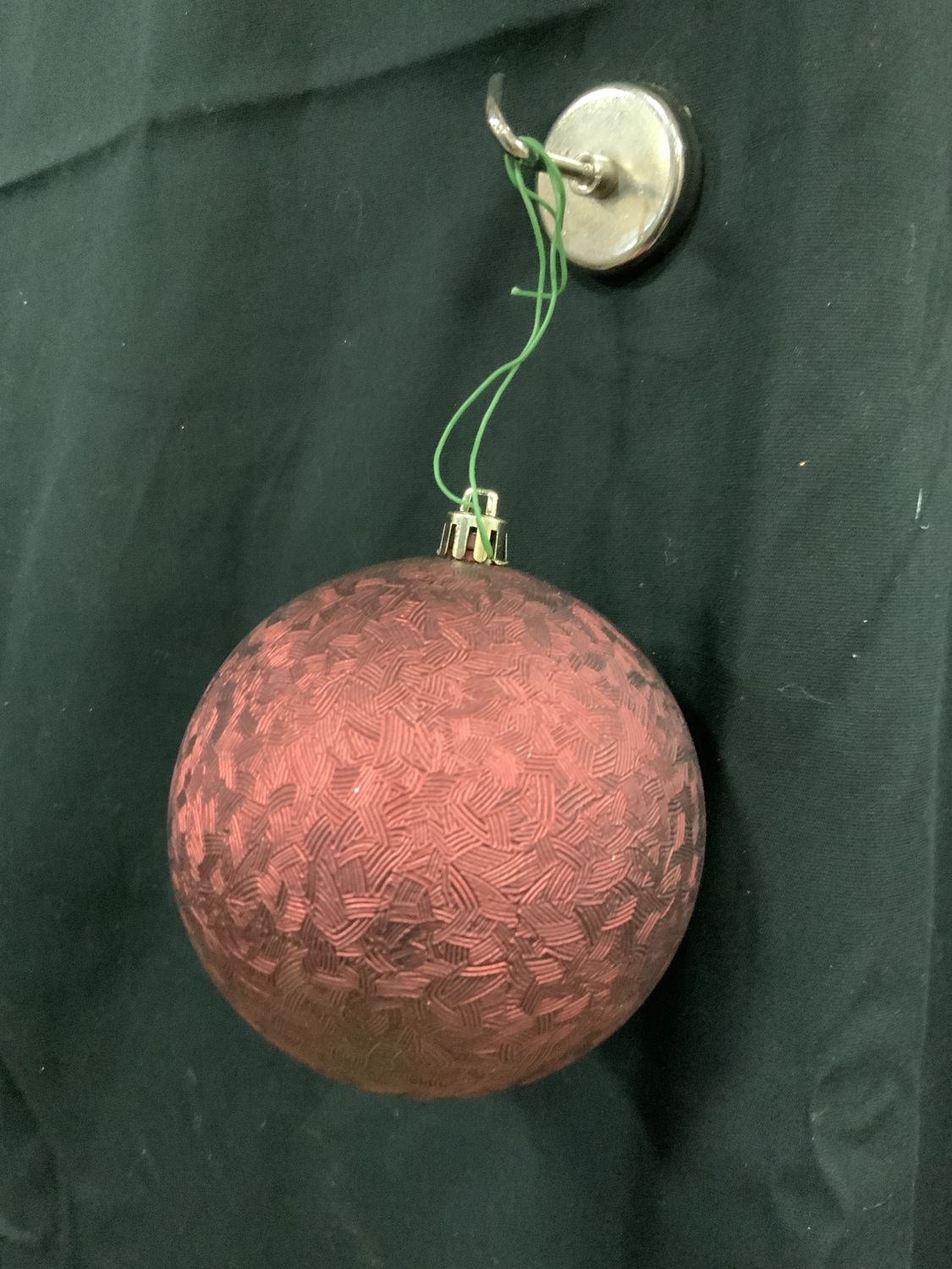 Ornament, Brushed Ball 4" burg