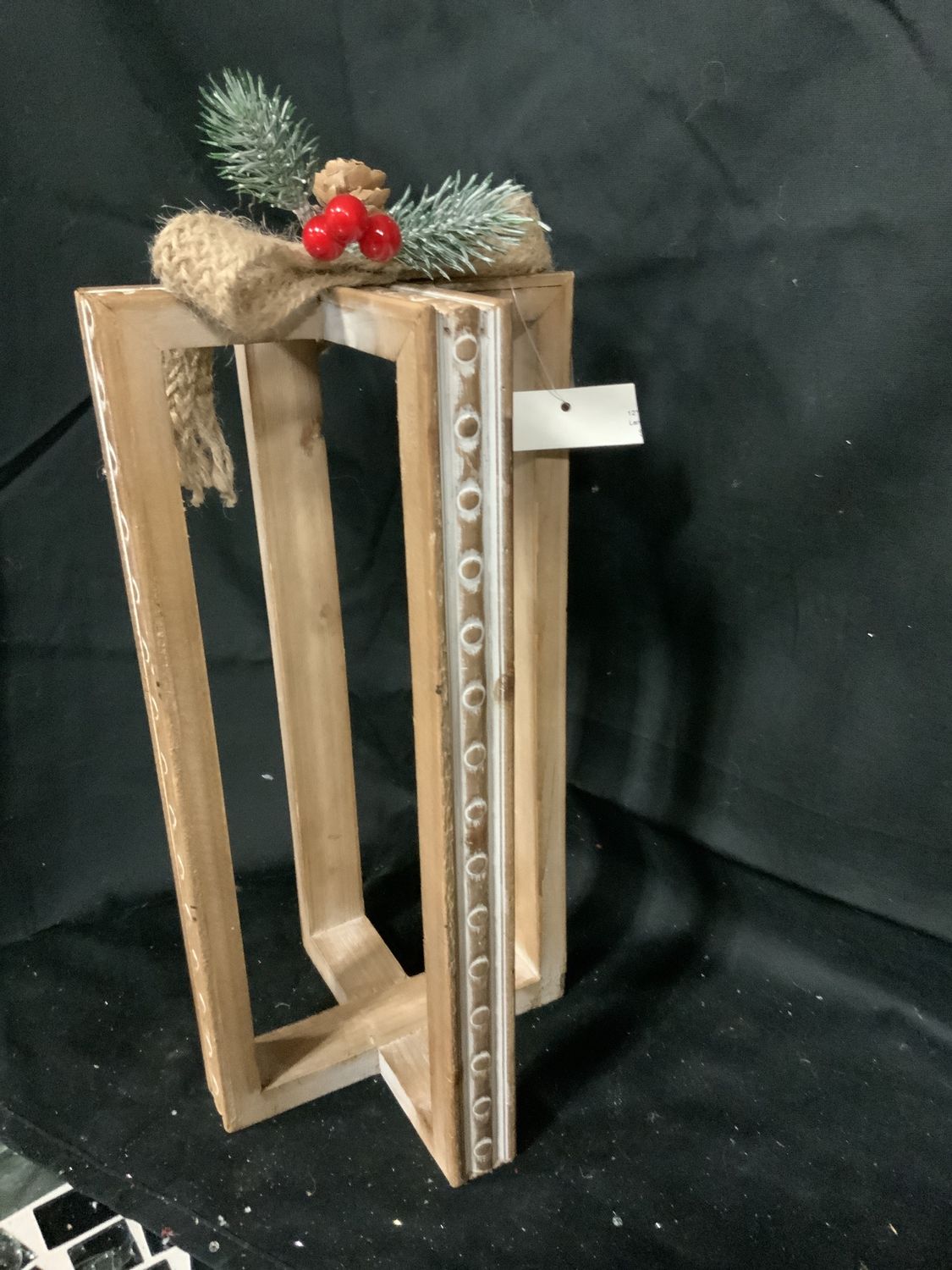 Lantern, Pine/Berry/Cone 12" lg wood