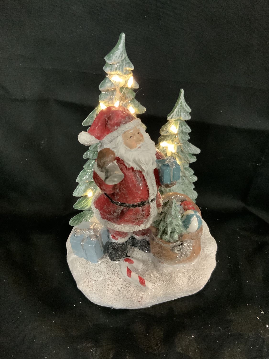 Santa w/Bell, Toy Bag Trees BO resin