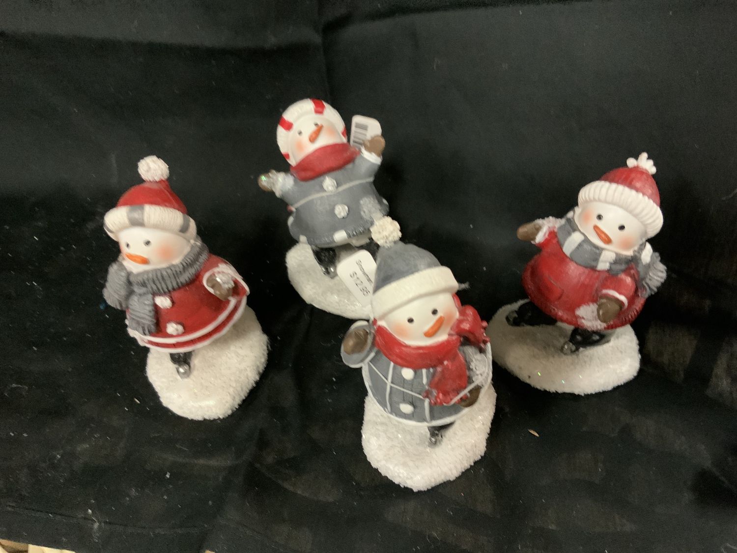 Snowman, Kid Skating