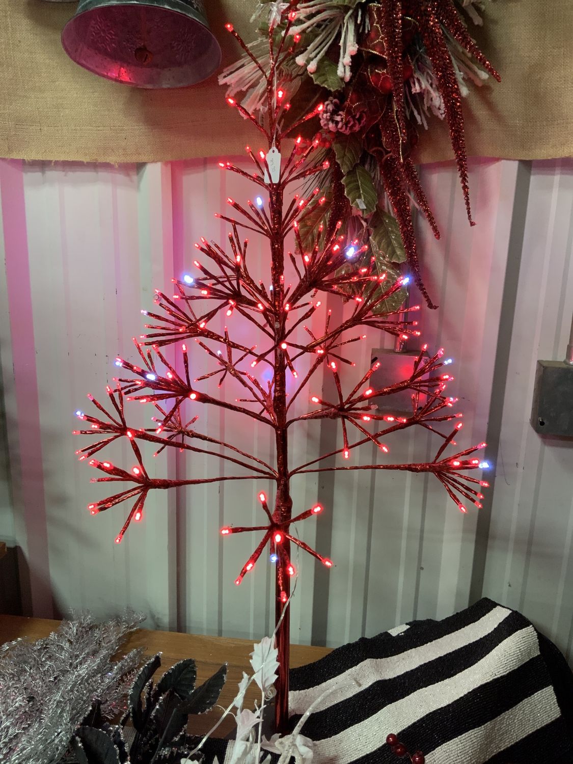 LED Tree, Red 42" red lts
