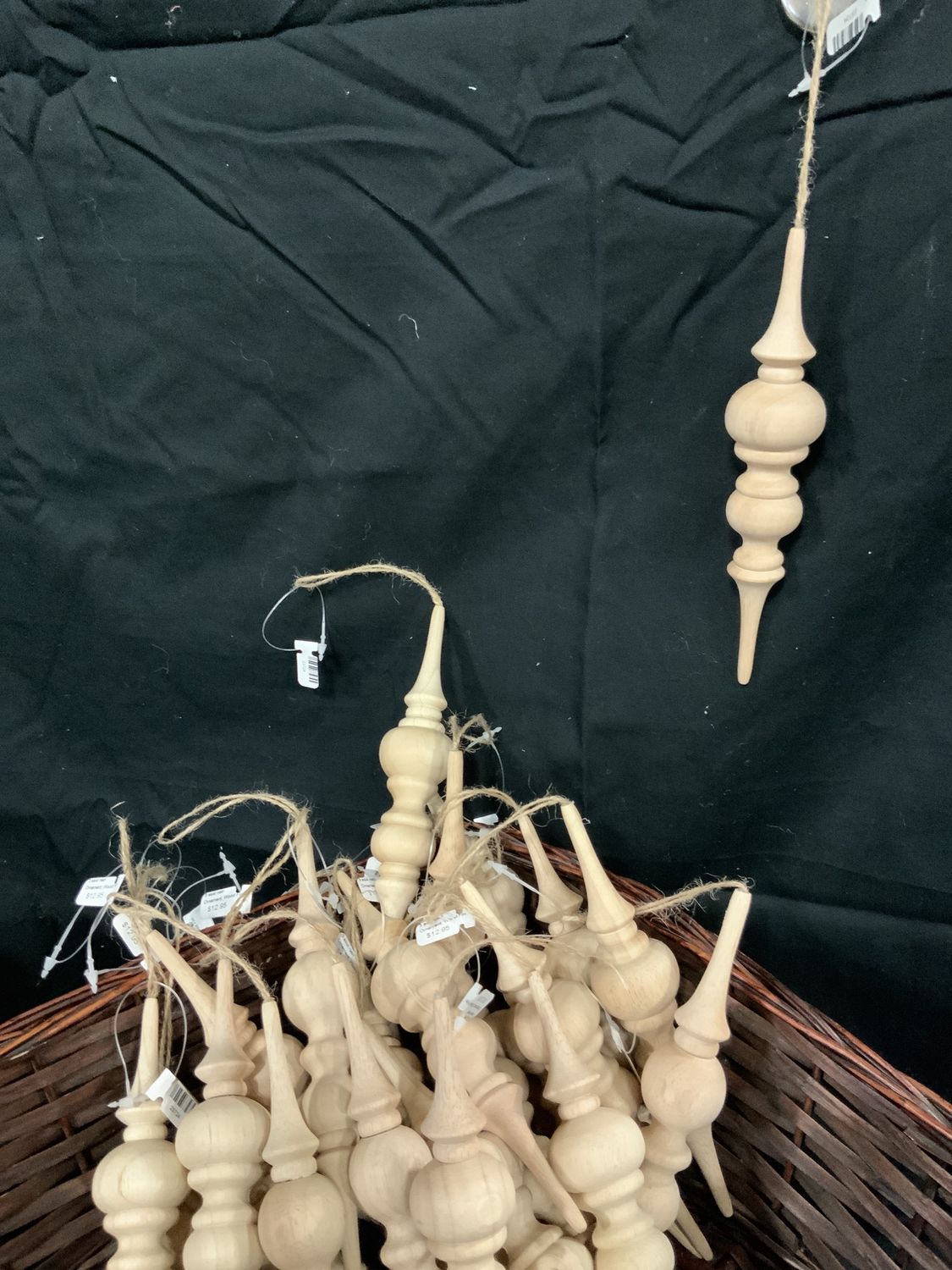 Ornament, Wood Finial 3 asst natrl