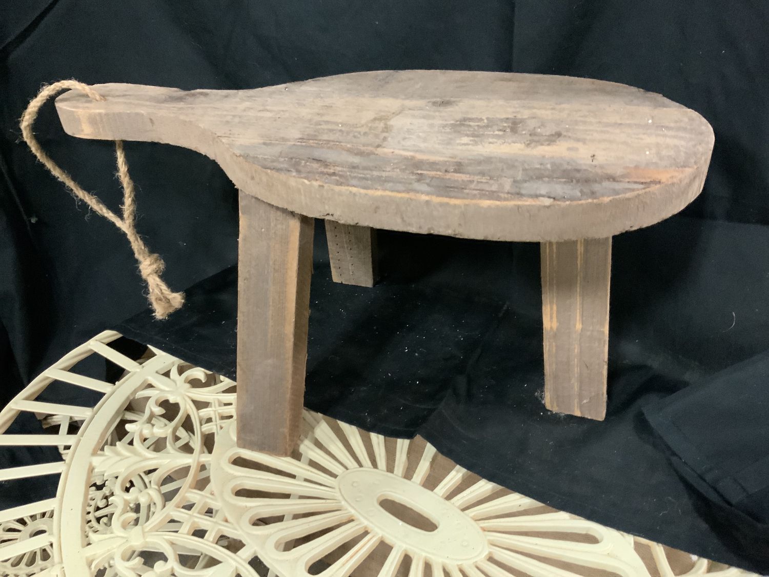 Stool, Wooden cheese board 3 legs