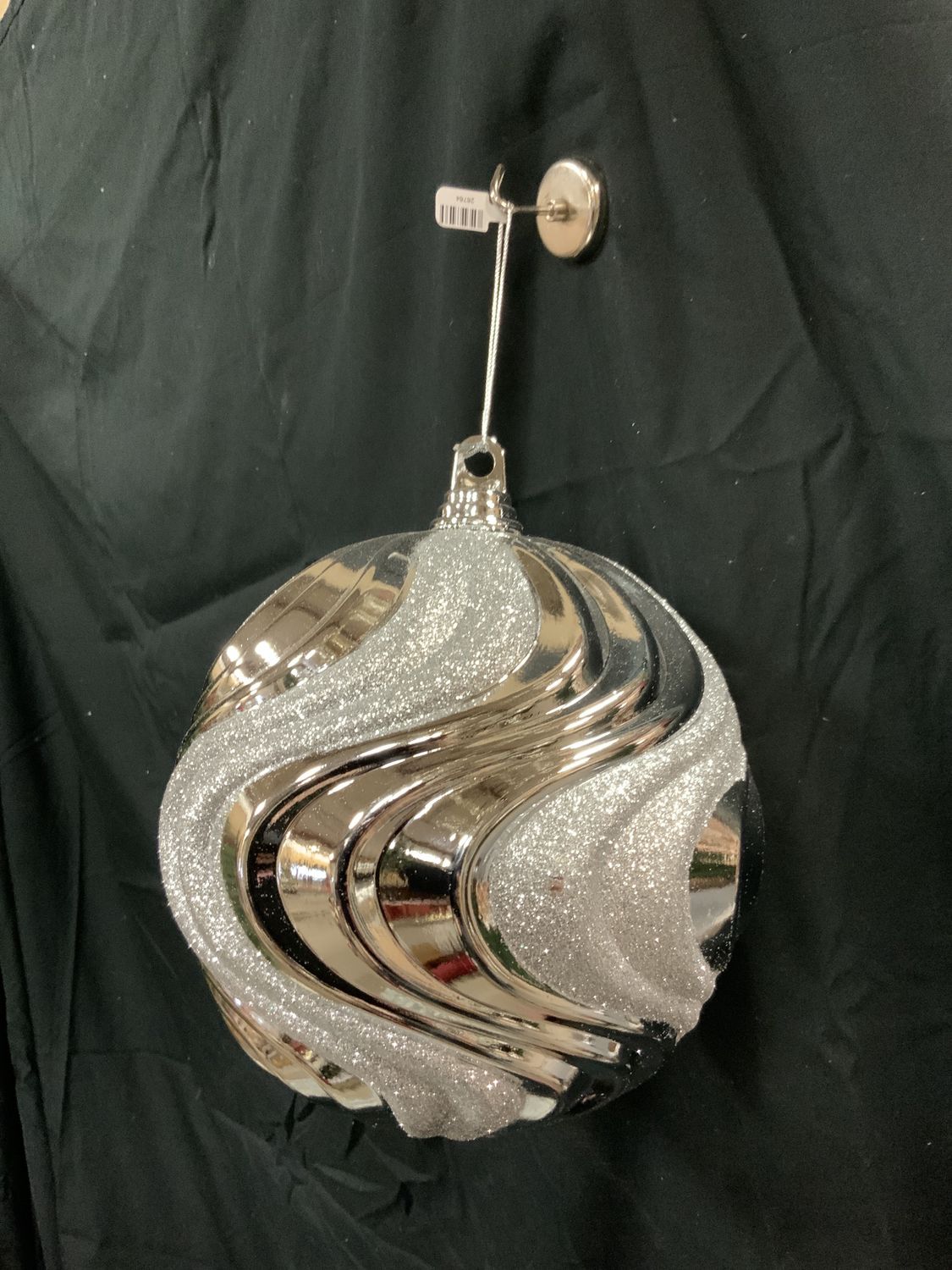 Ornament, Rippled Ball 200MM silver