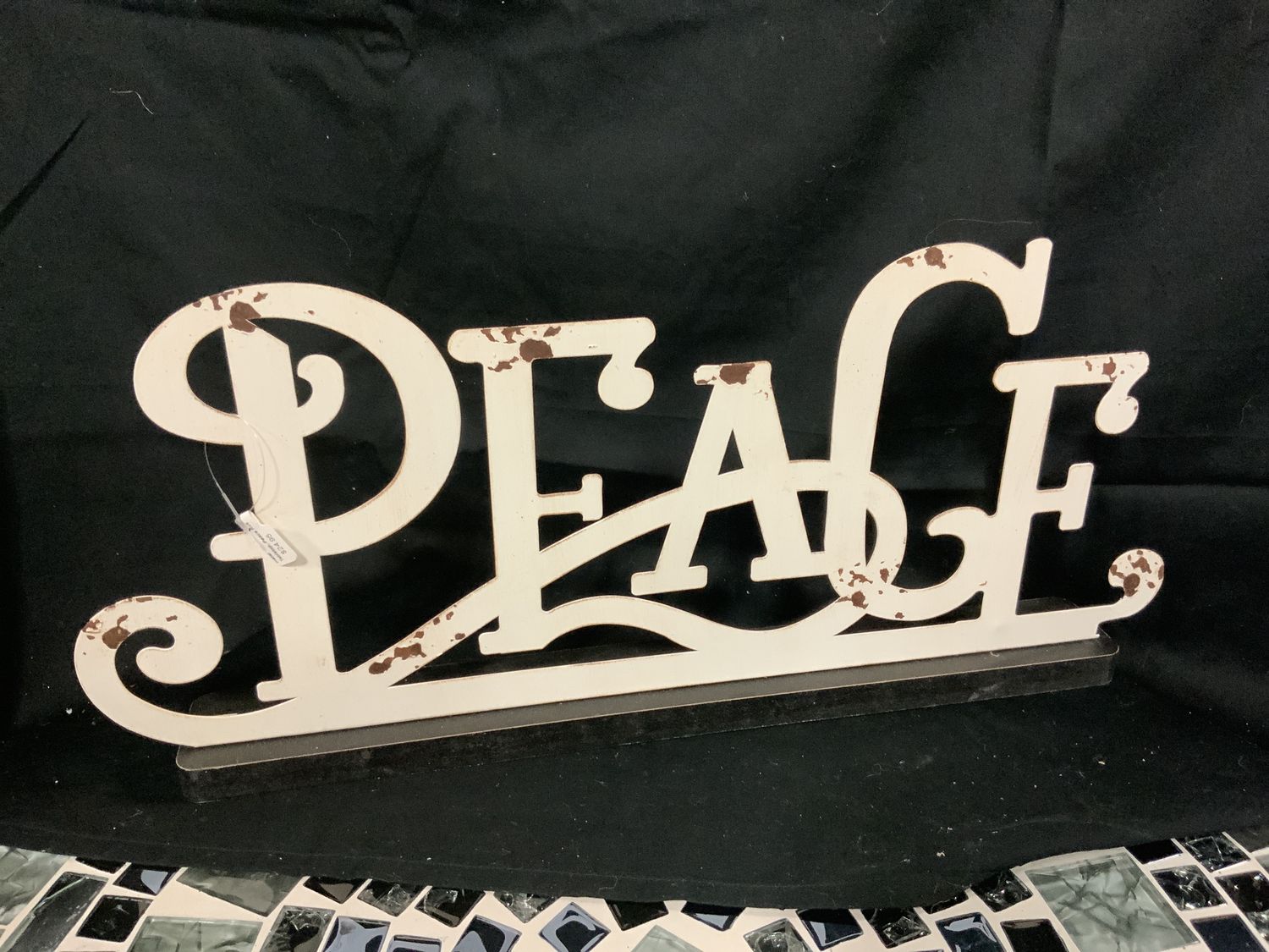 Tabletop, Peace Rustic White metal 20”