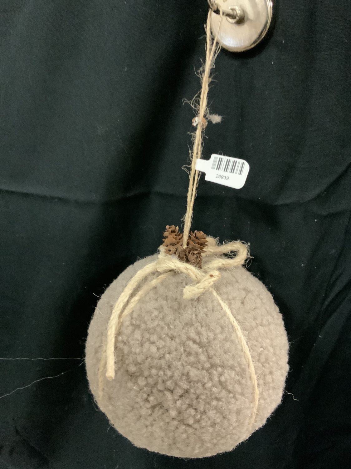Ornament, Woven Yarn Ball 5" tan w/tie
