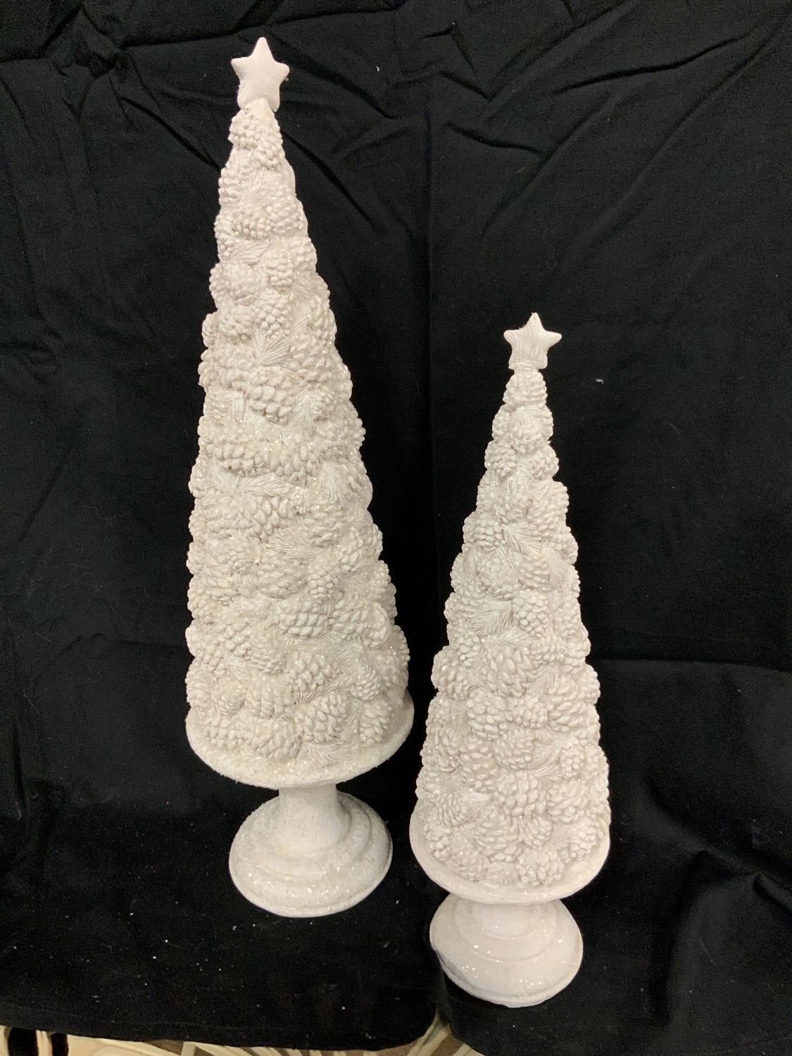 Figurine, Cone Tree asst white