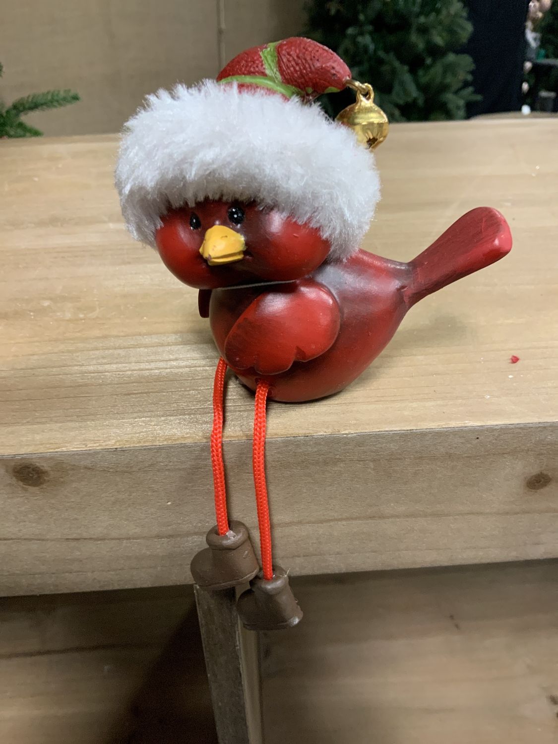 Cardinal, Chubby Cheeks dangle legs