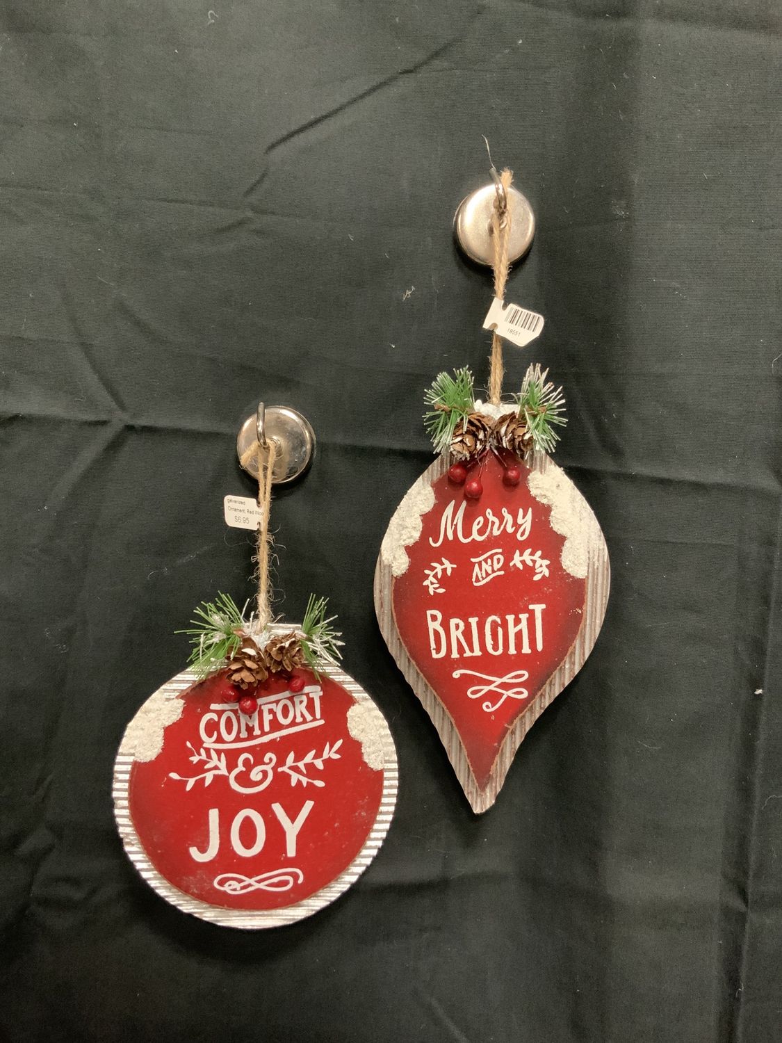 Ornament, Red Wood galvanized
