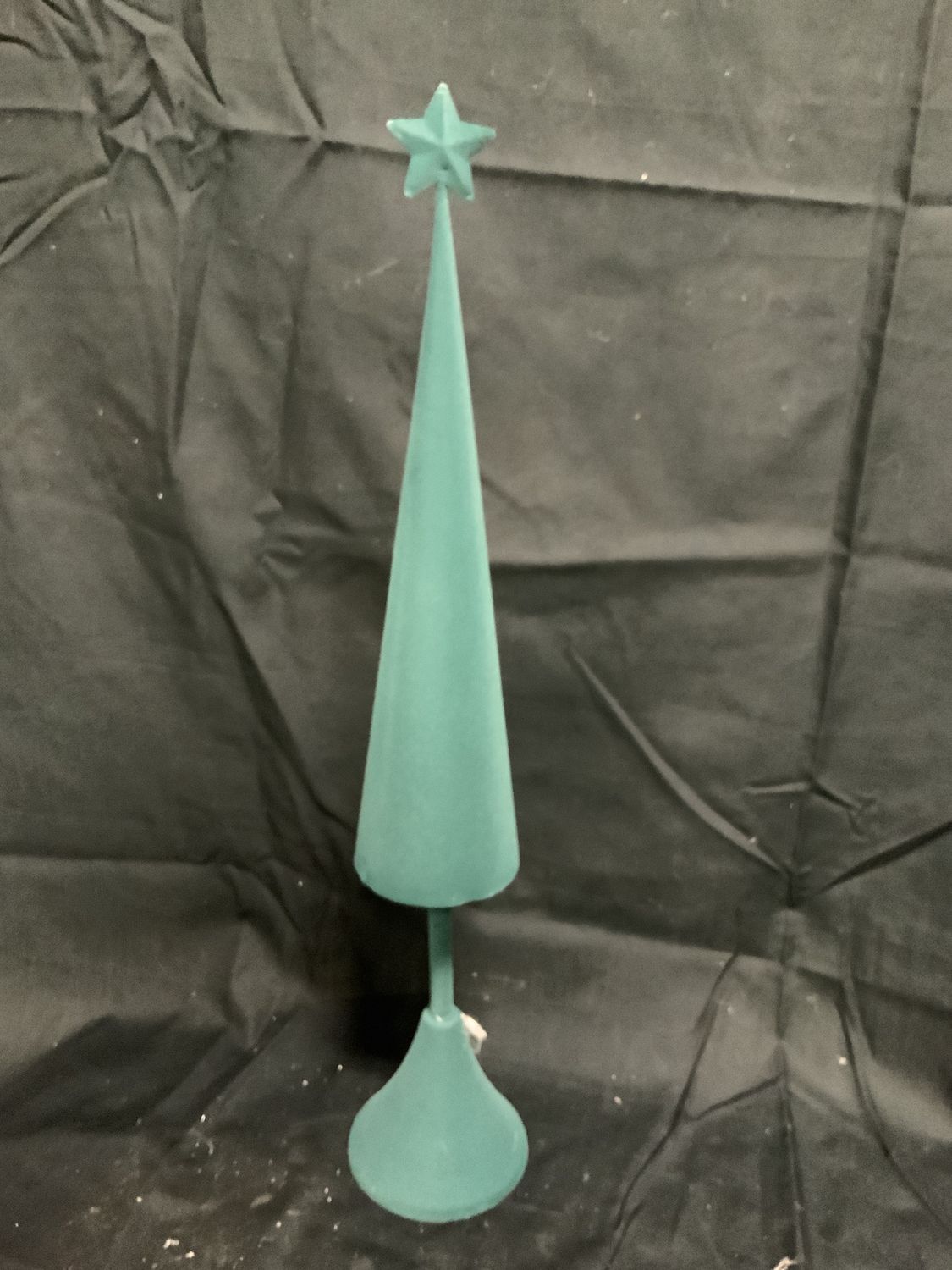 Cone Tree, Teal 20" felt
