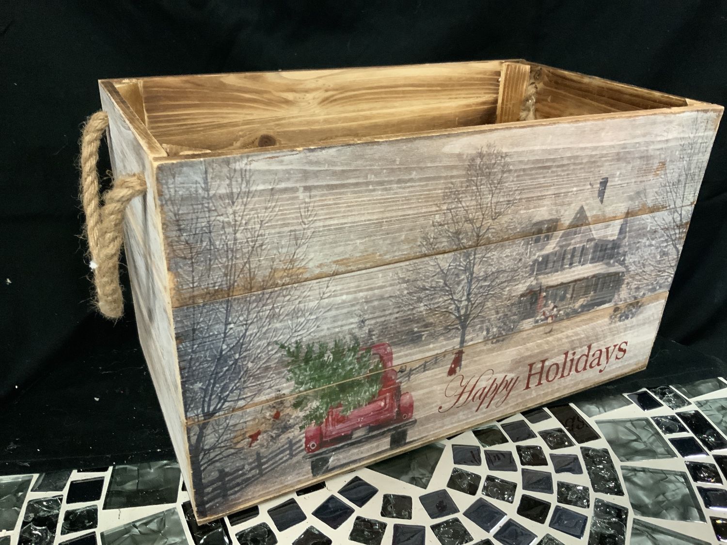 Crate, Country Chirstmas