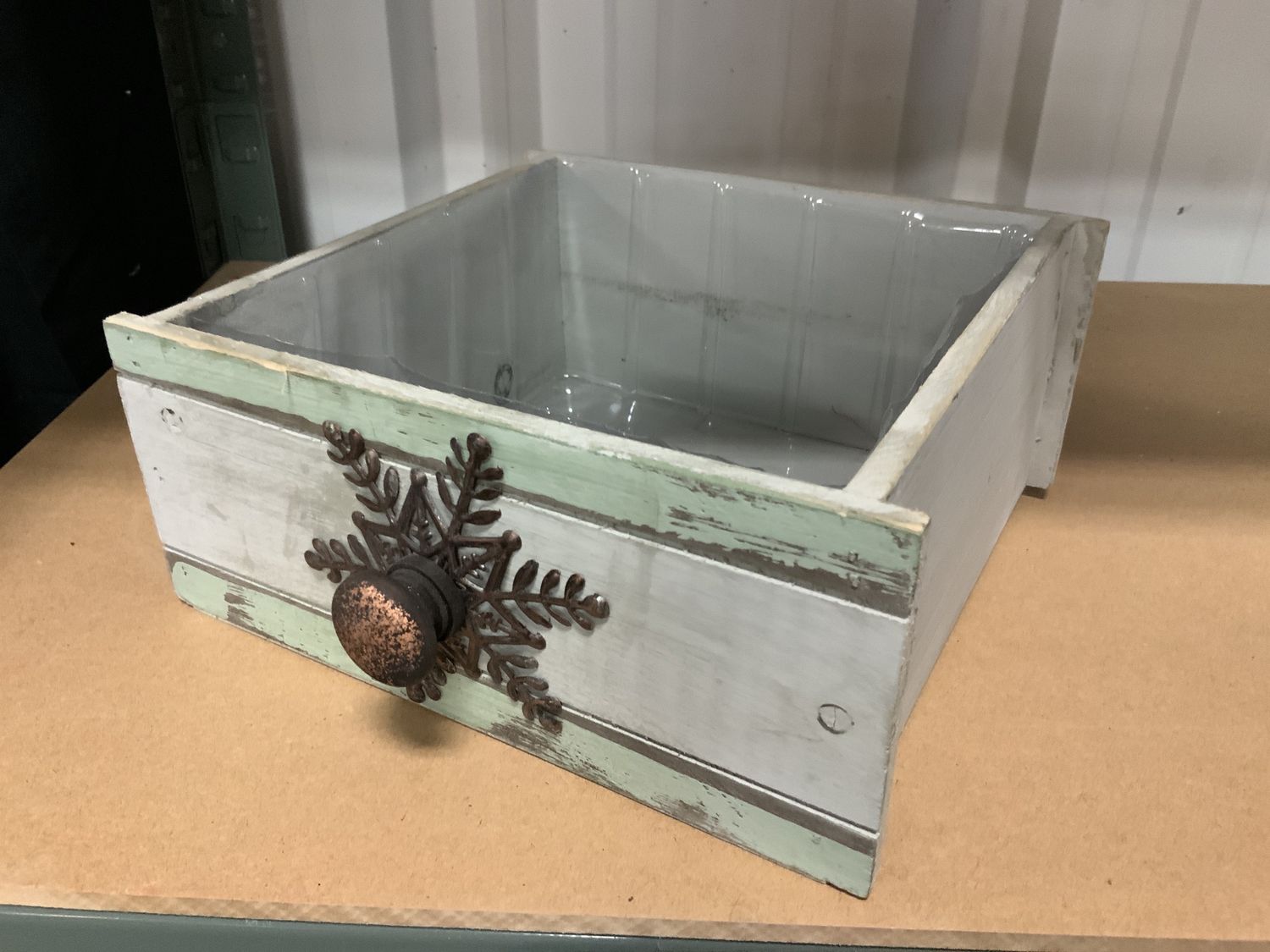 Drawer, Snowflake Knob sage green