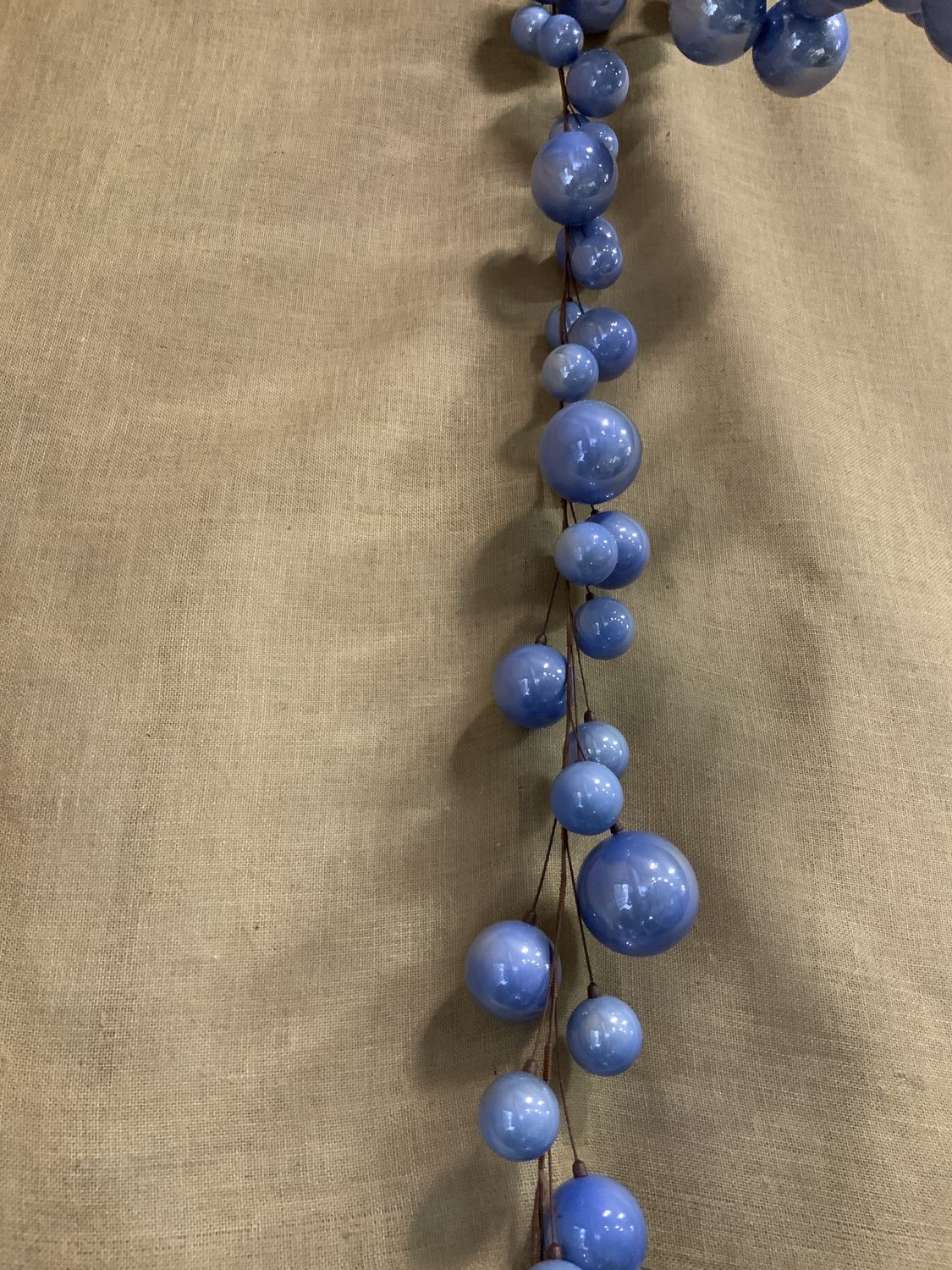 Ball Garland, Pearl 10' Periwink
