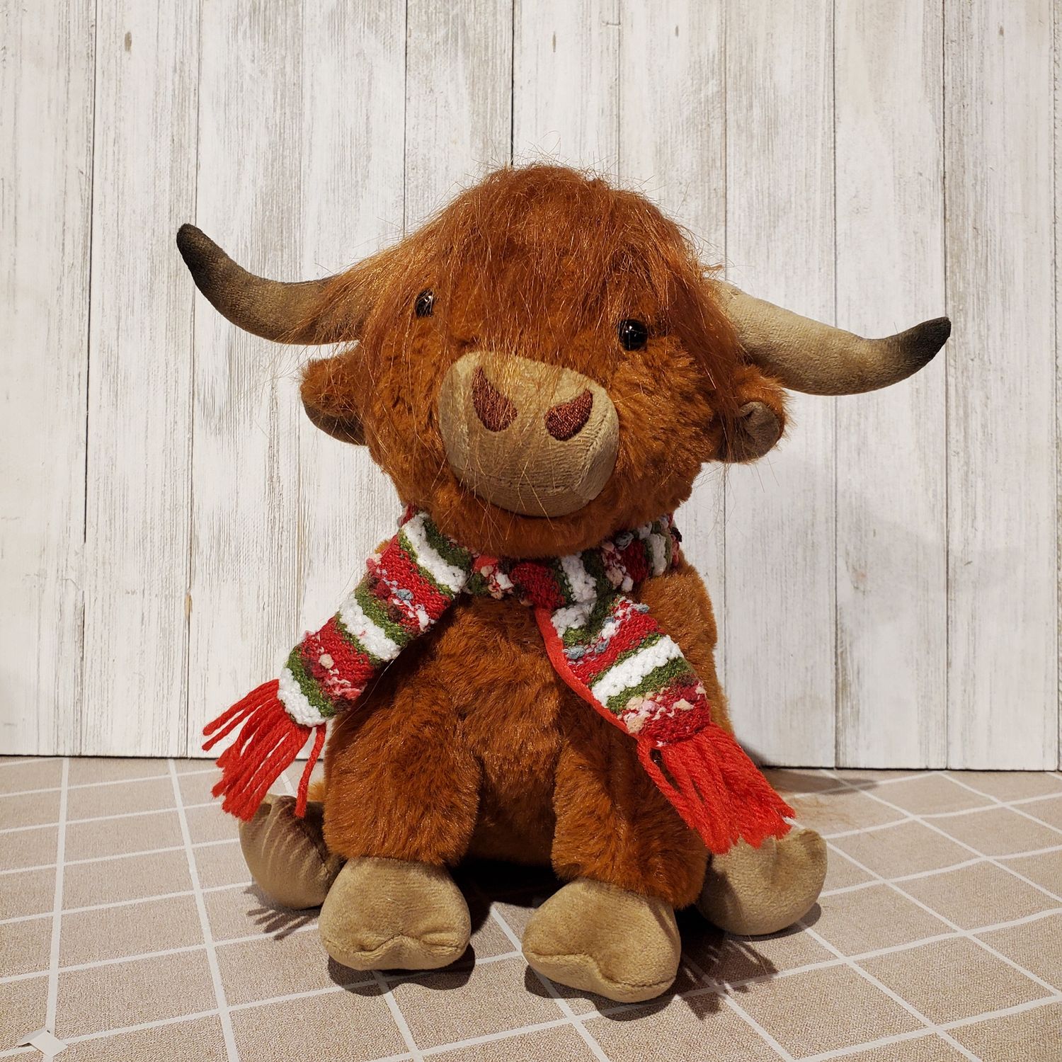 Highland Cow, Xmas Scarf Sitter