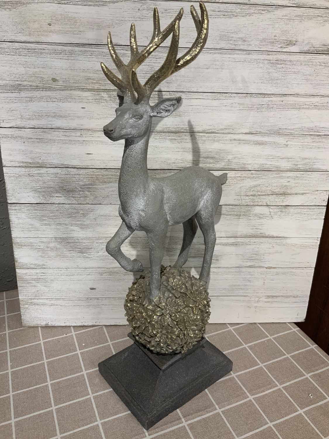 Reindeer, On Poinsettia Orb 18" Gold Glitter