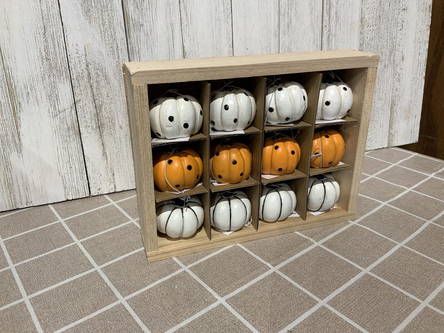 Pumpkin, Mini Figurines 3 Asst