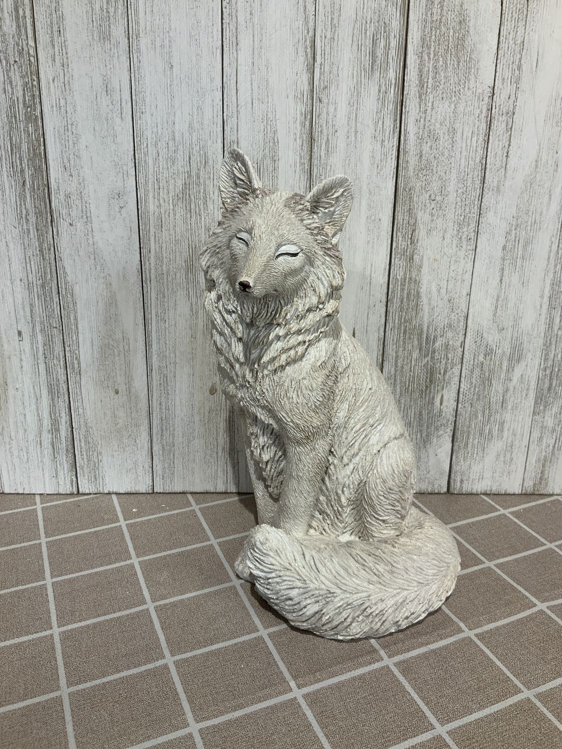 Figurine, White Fox w/Glitter