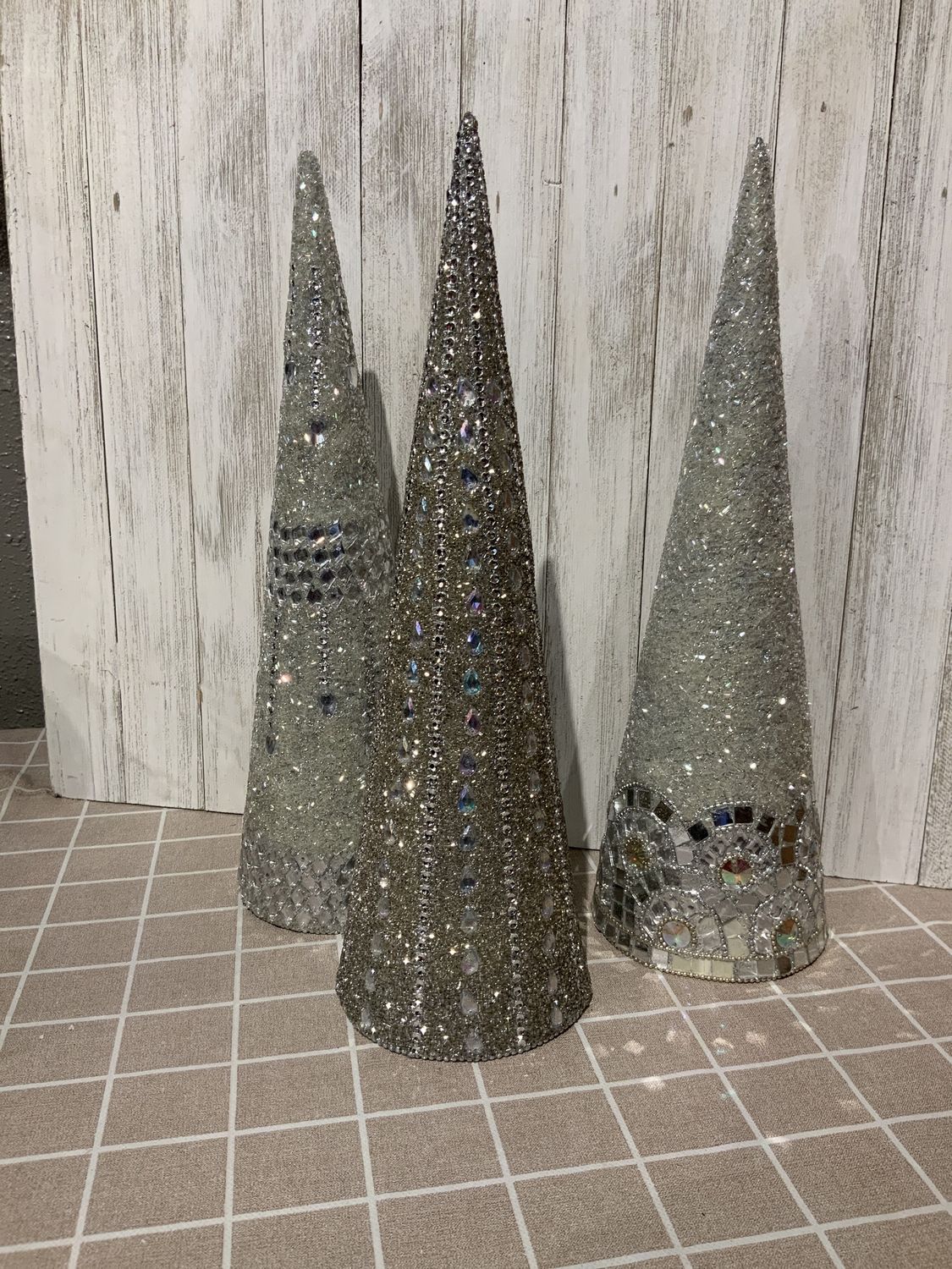 Cone Tree, Beaded W/Mirror Tile 3 Asst. 14" Mercury